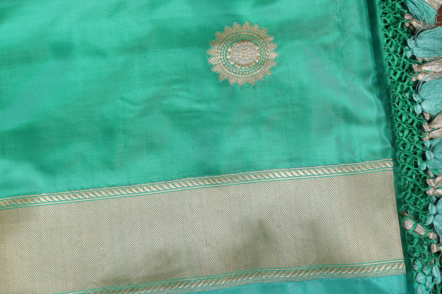 BENARES SILK L08819