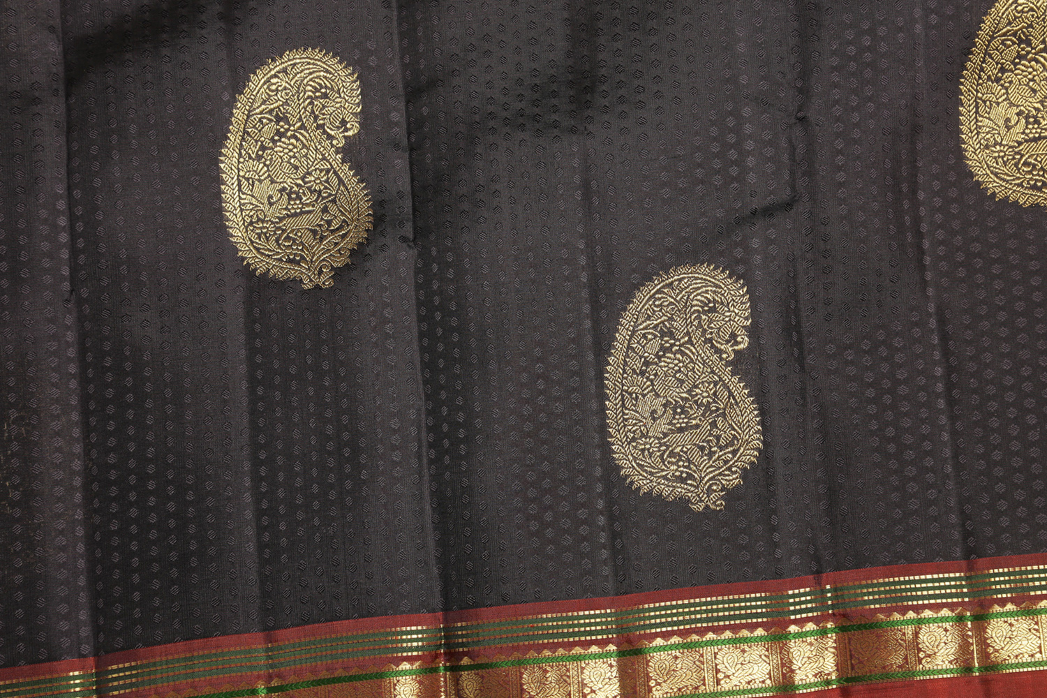 KANCHIVARAM SILK L09025