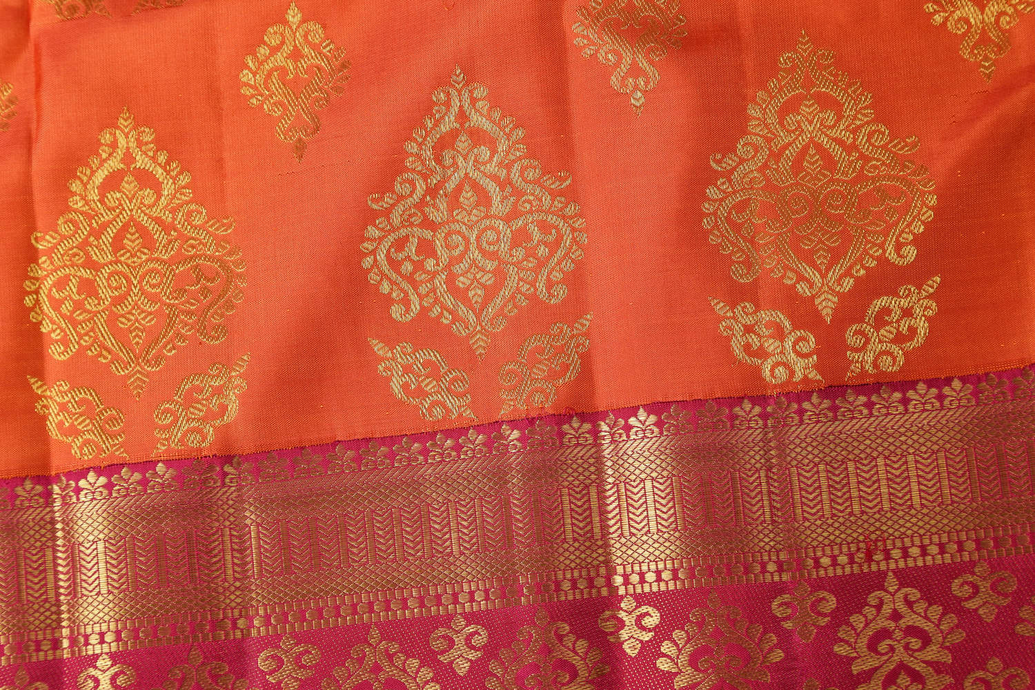 KANCHIVARAM SILK L11669