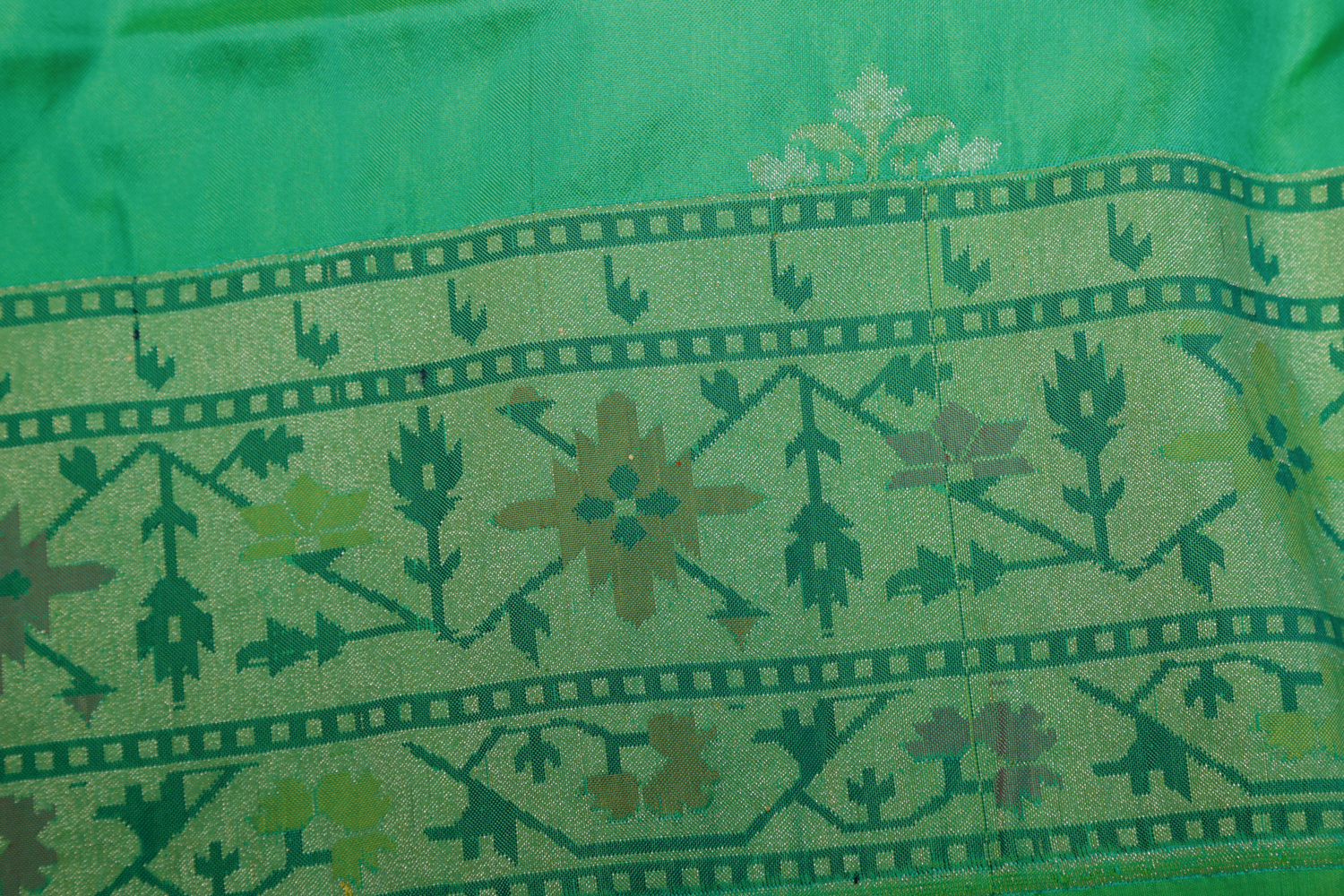 BENARES SILK L12851