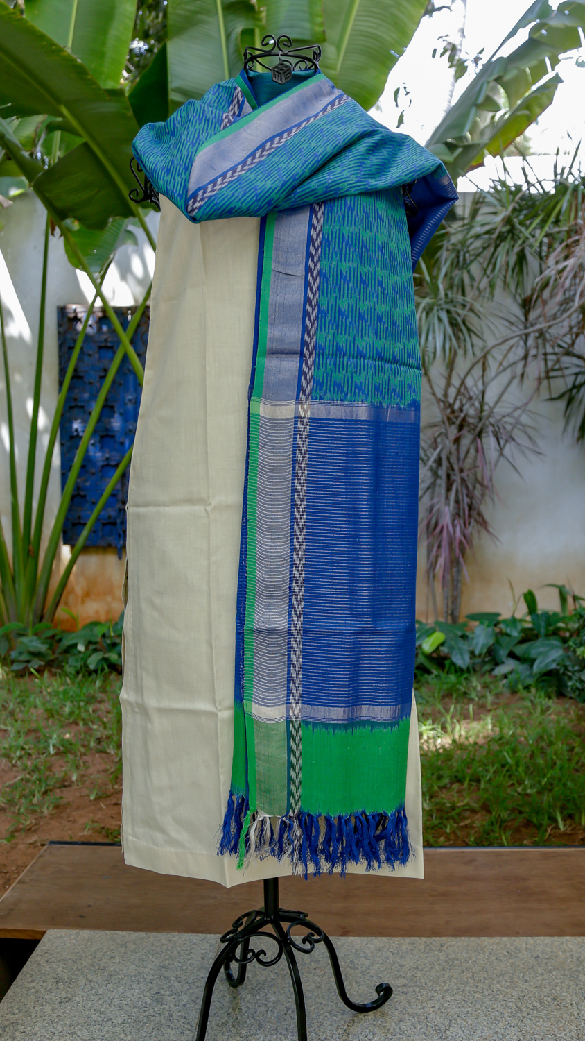 EREENA IKAT ERI SILK L12980