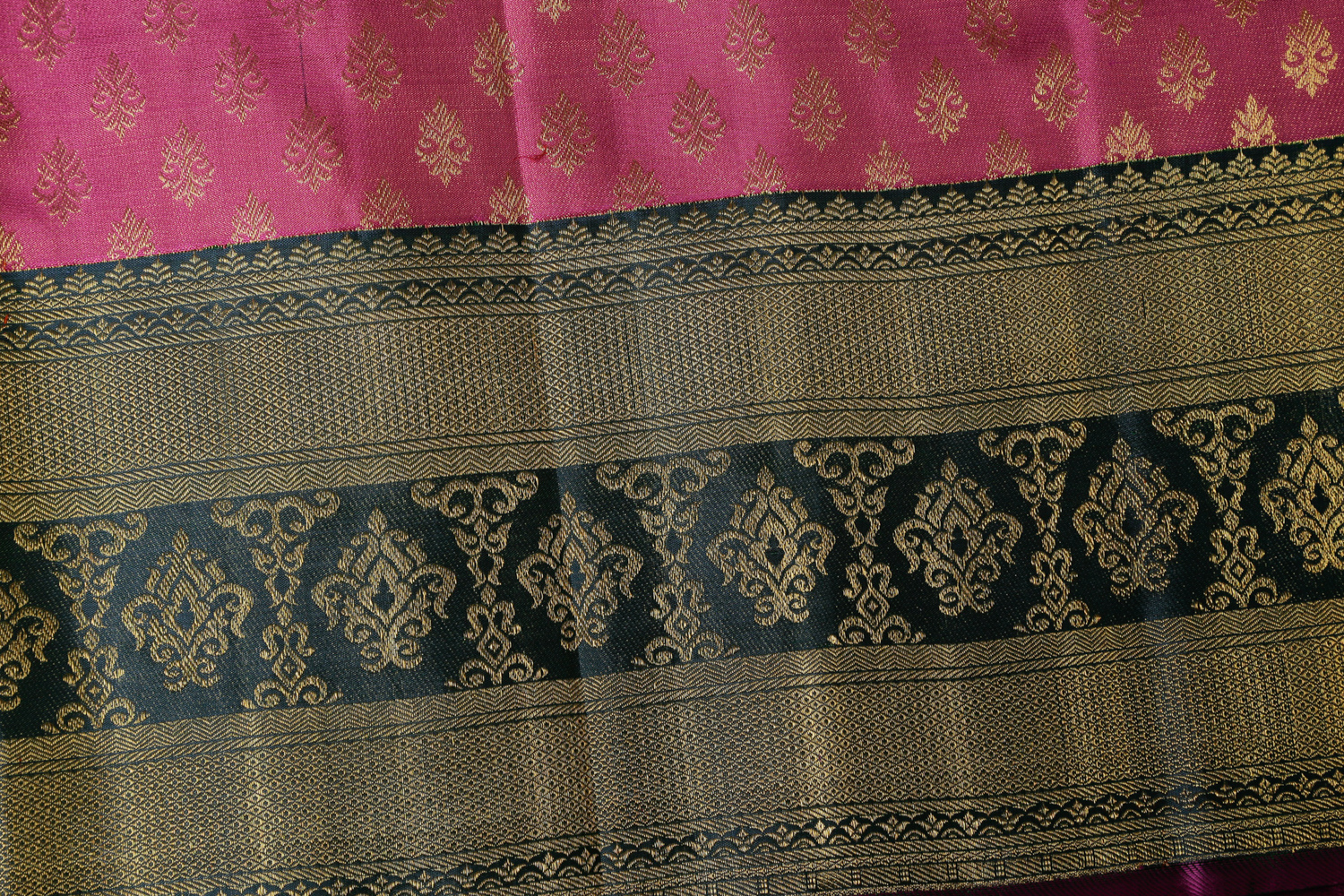 KANCHIVARAM SILK L14399