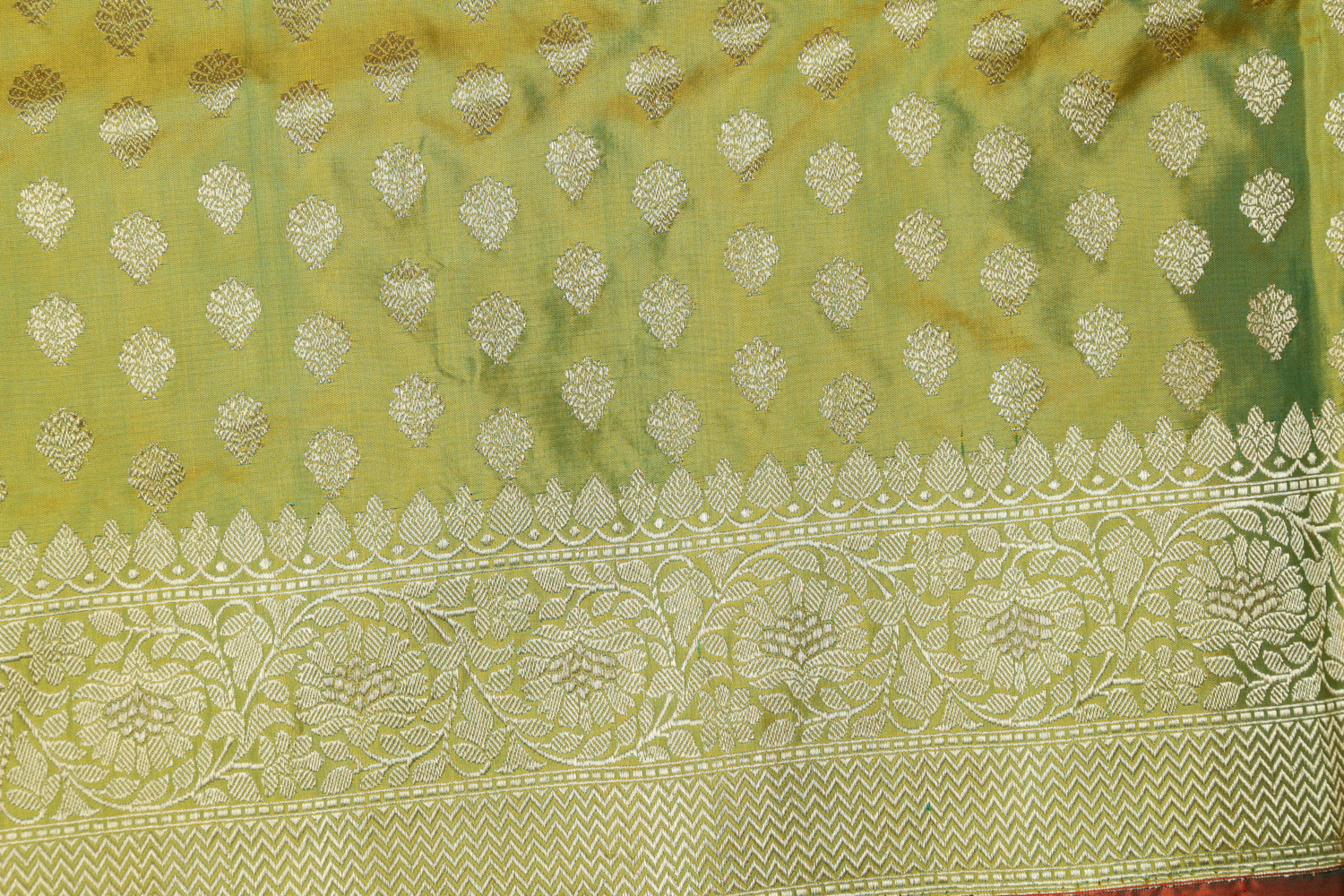 BENARES SILK L14638