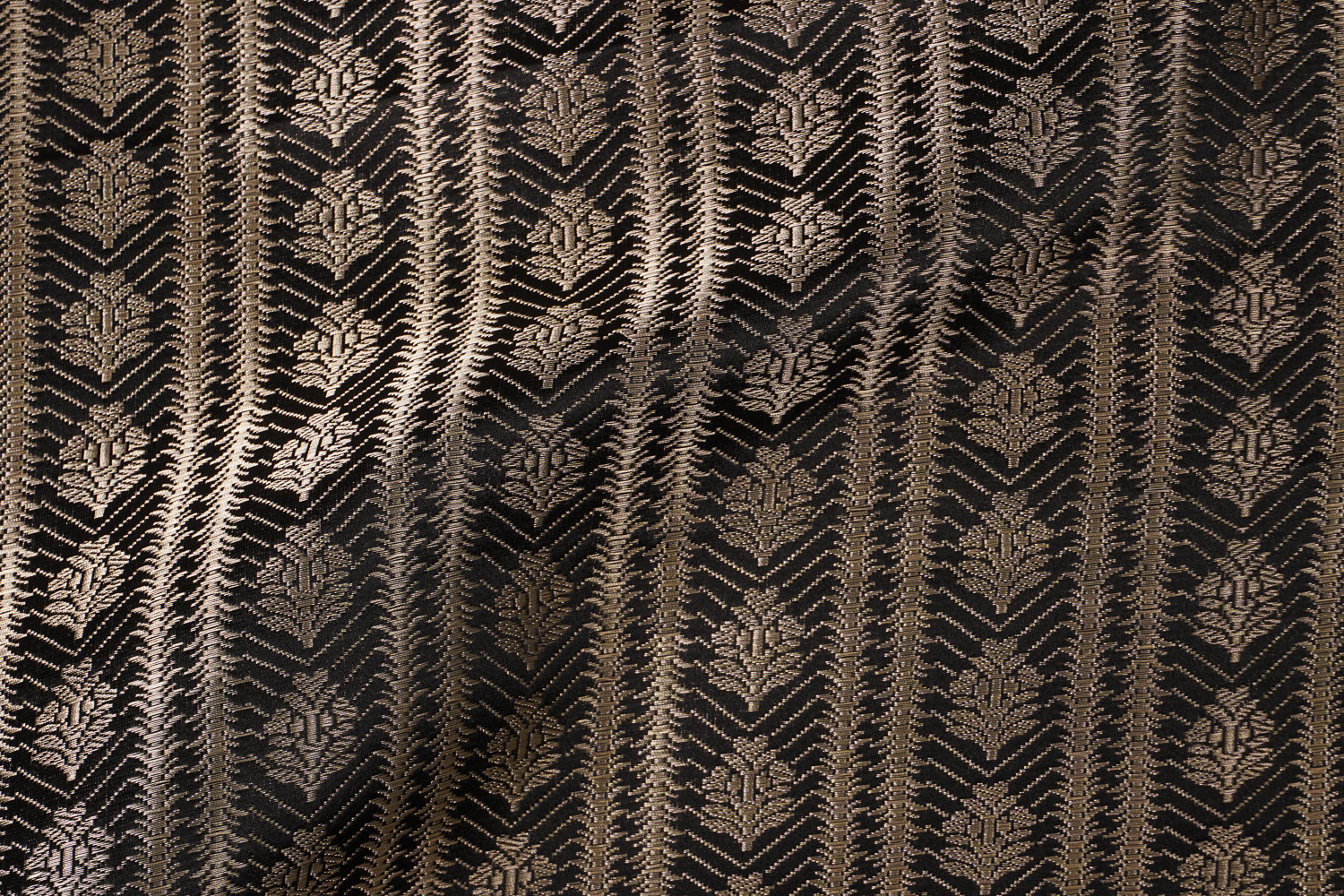 BENARES SILK L14893