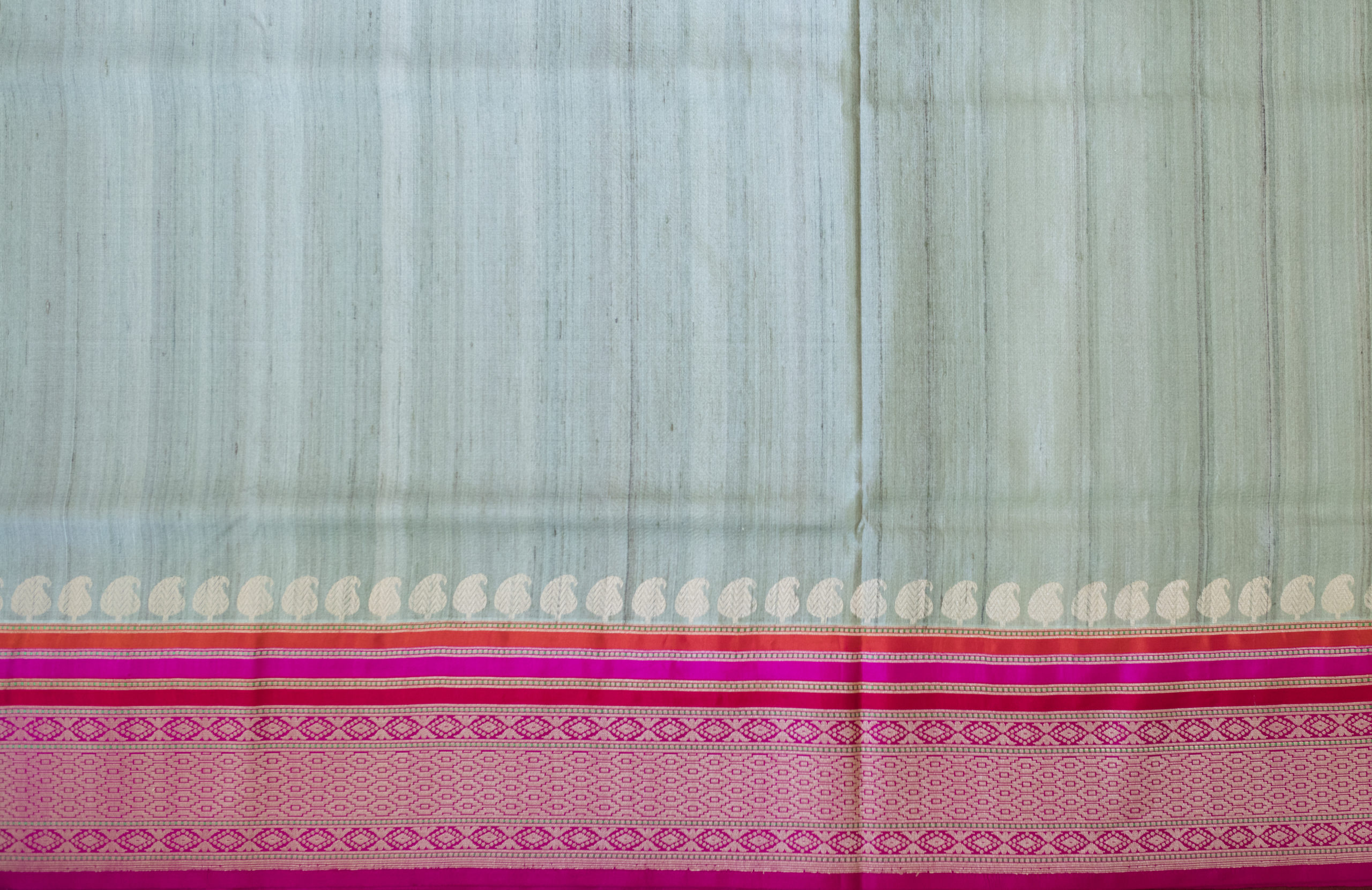 BENARES TUSSAR L15486