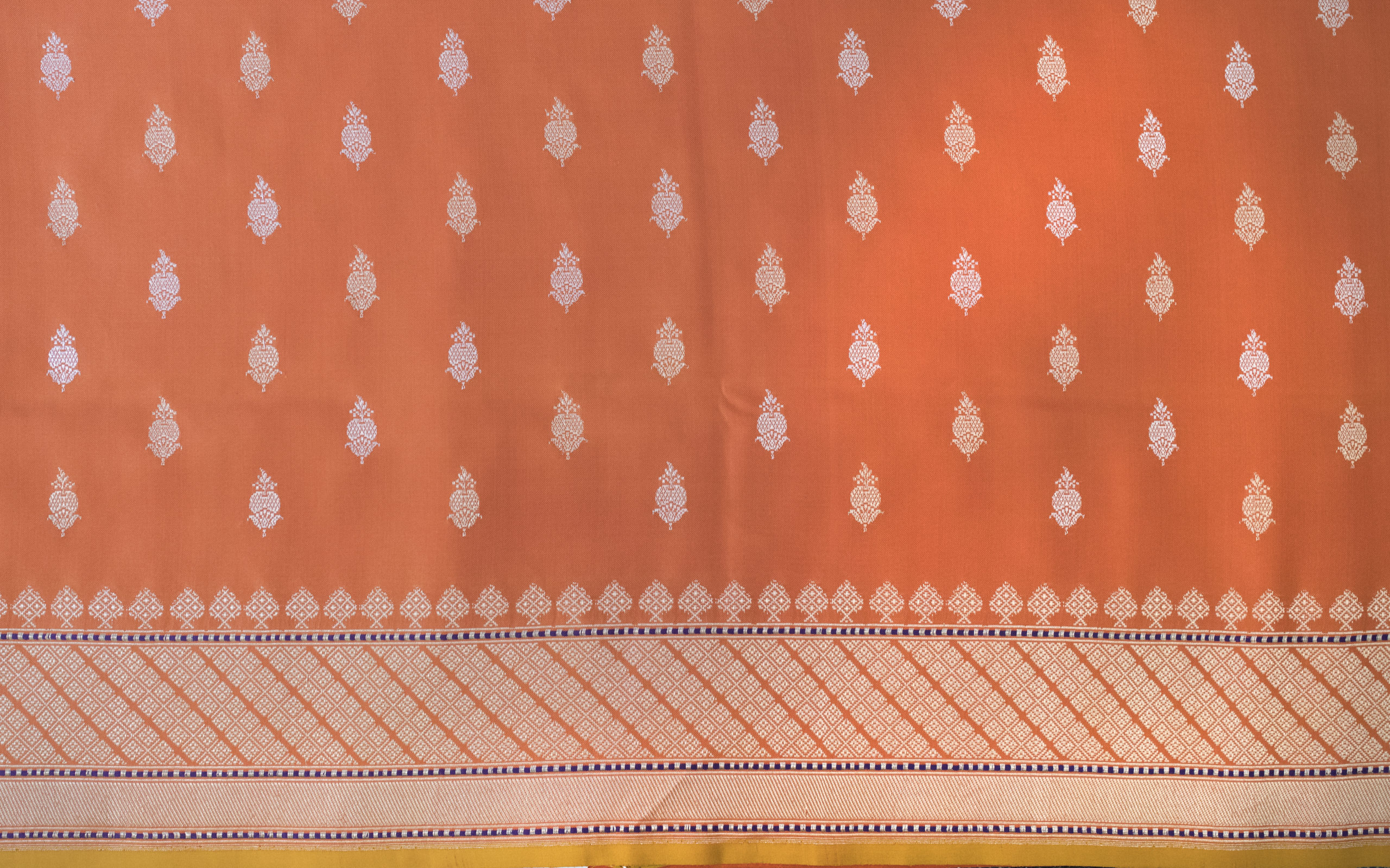 BENARES EK TARA SILK L15508