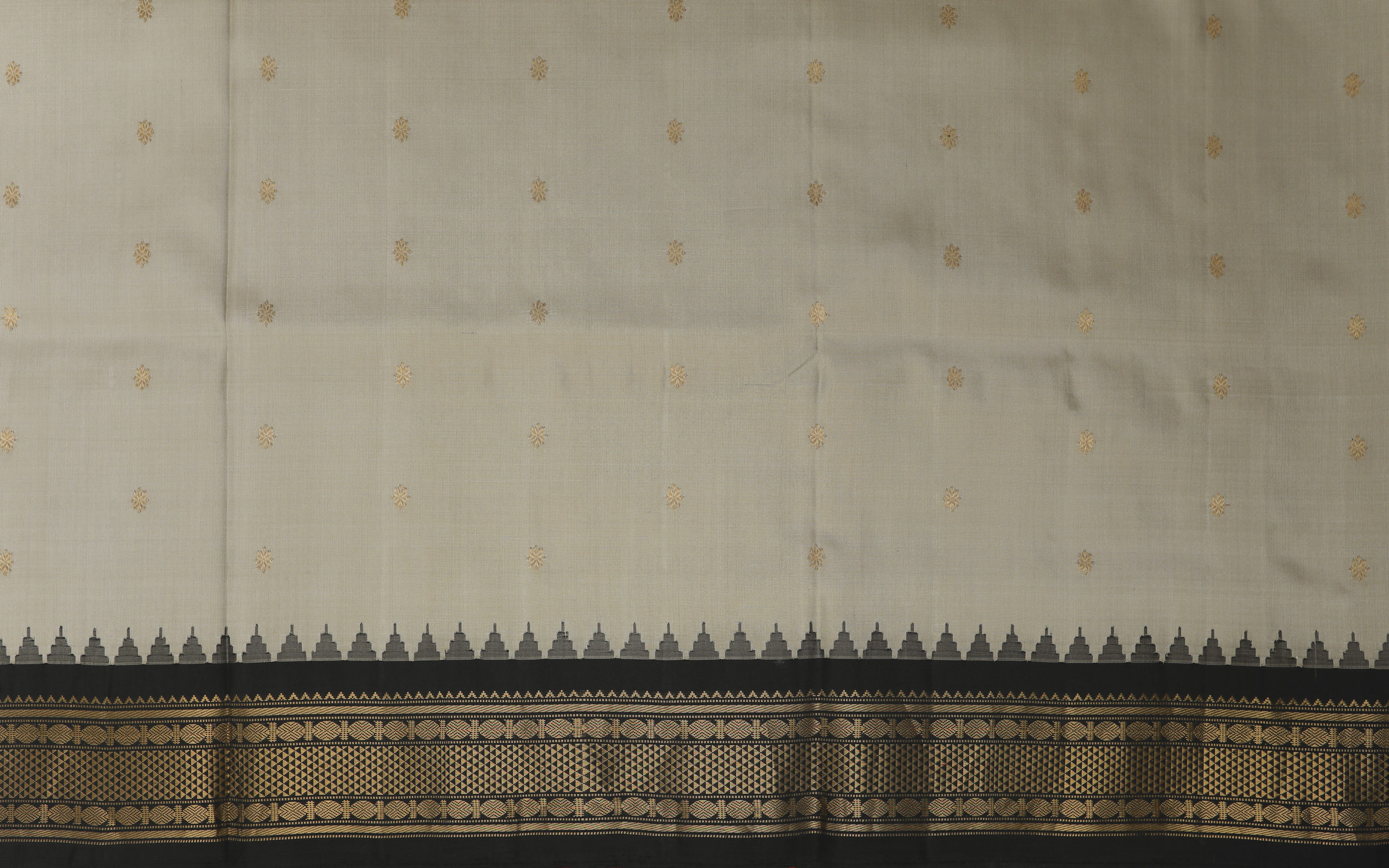 GADWAL SILK L14000