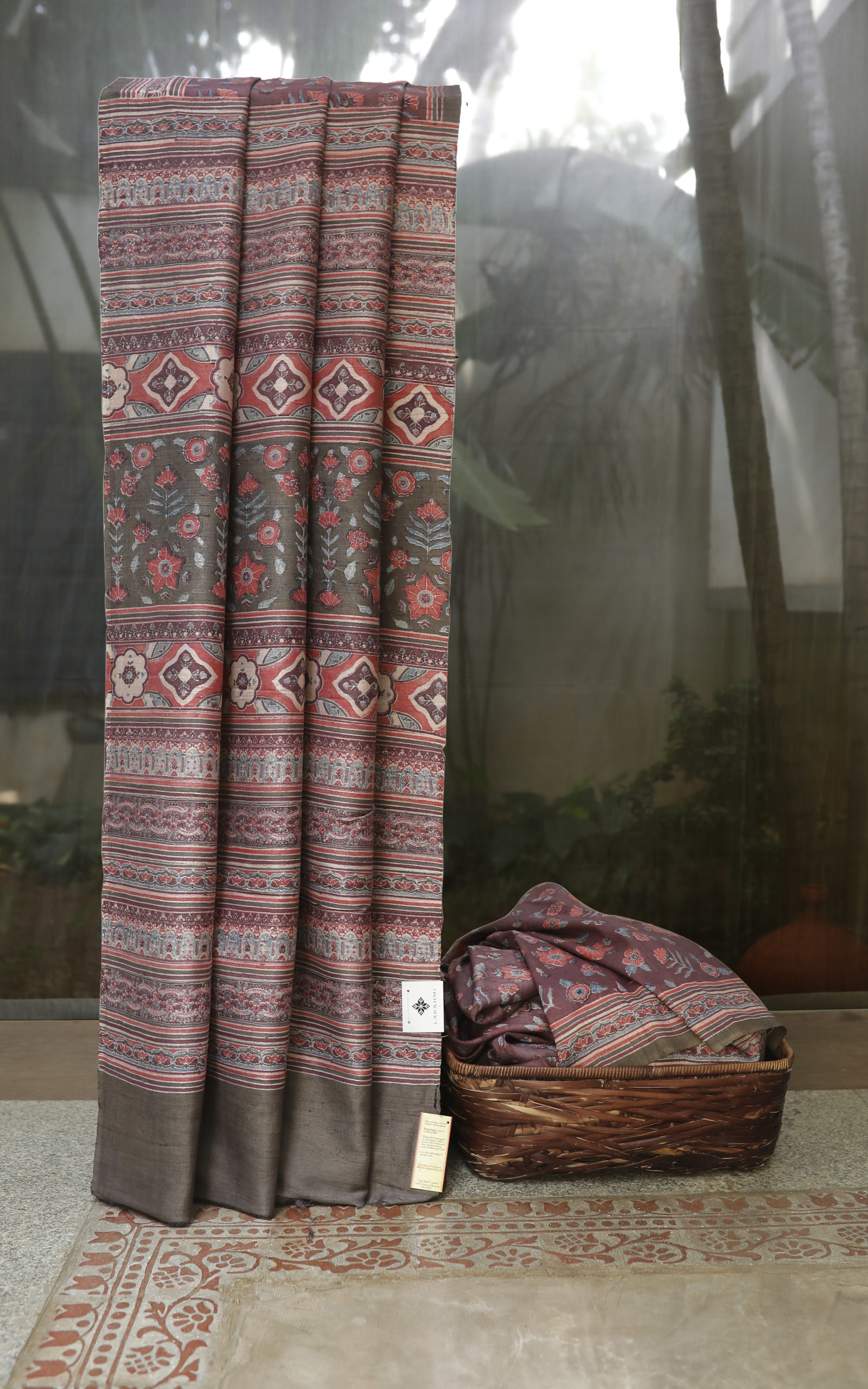 AJRAK DUPION SILK L15668