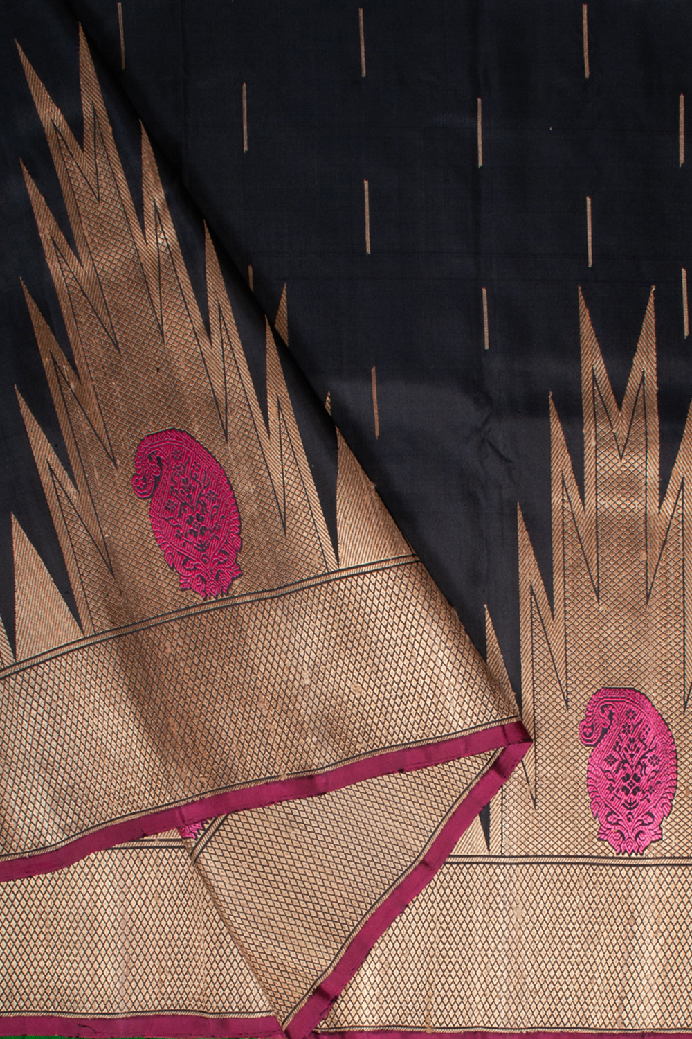 GADWAL DUPION SILK L16086