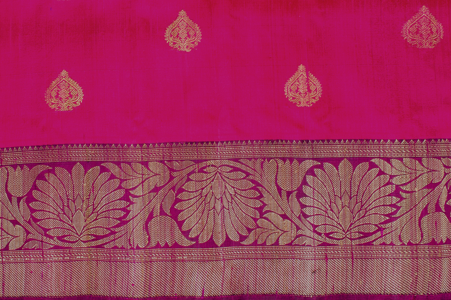 GADWAL DUPION SILK L16191