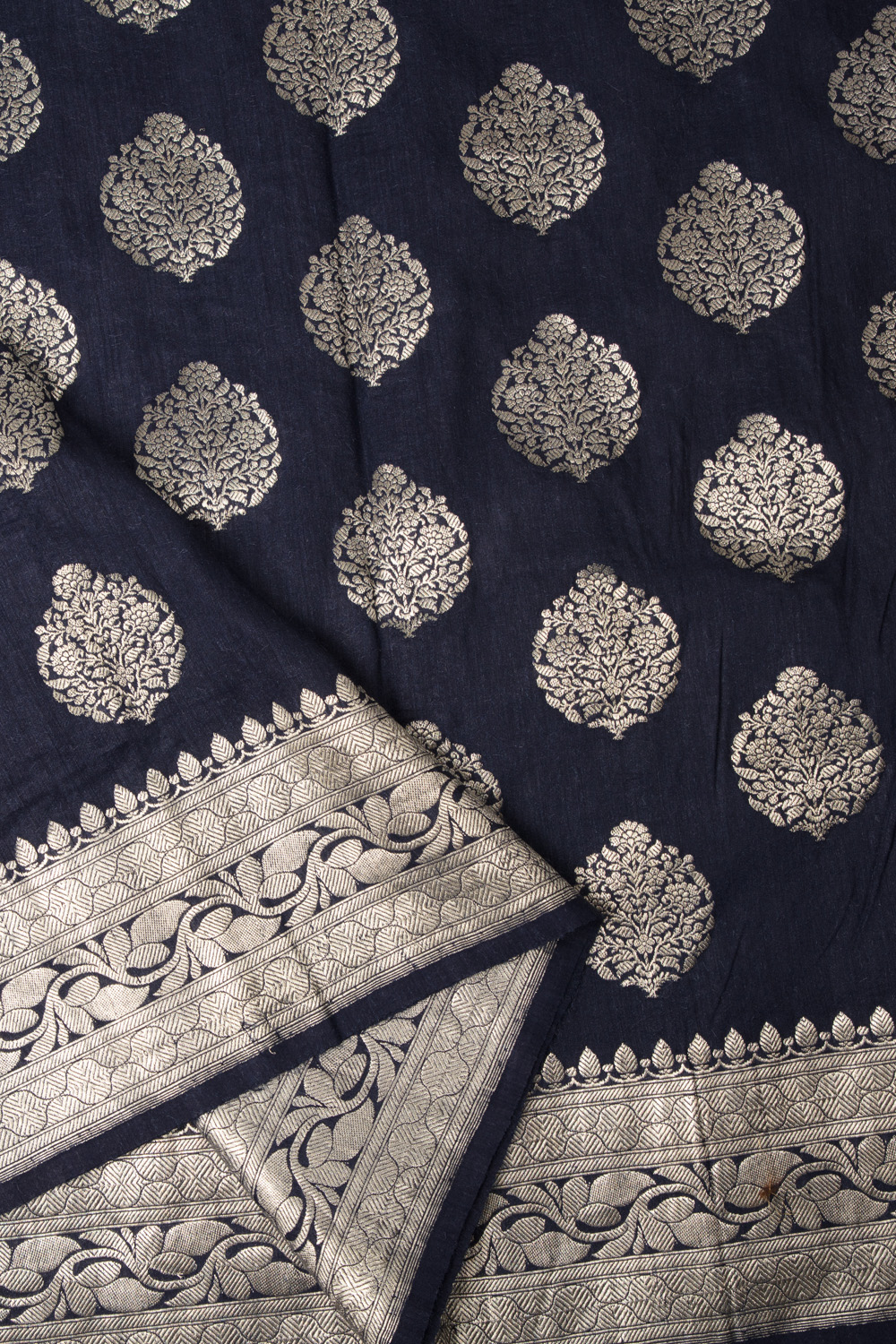 BENARAS GEORGETTE TUSSAR L16237