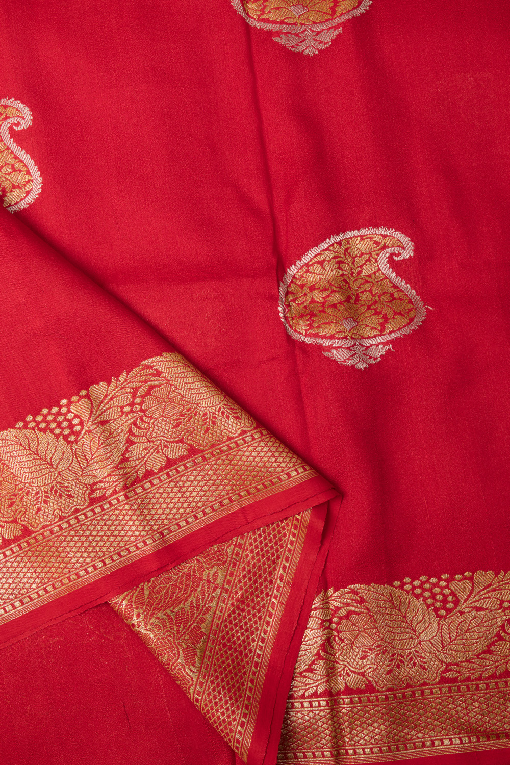 BENARAS GEORGETTE TUSSAR L16345