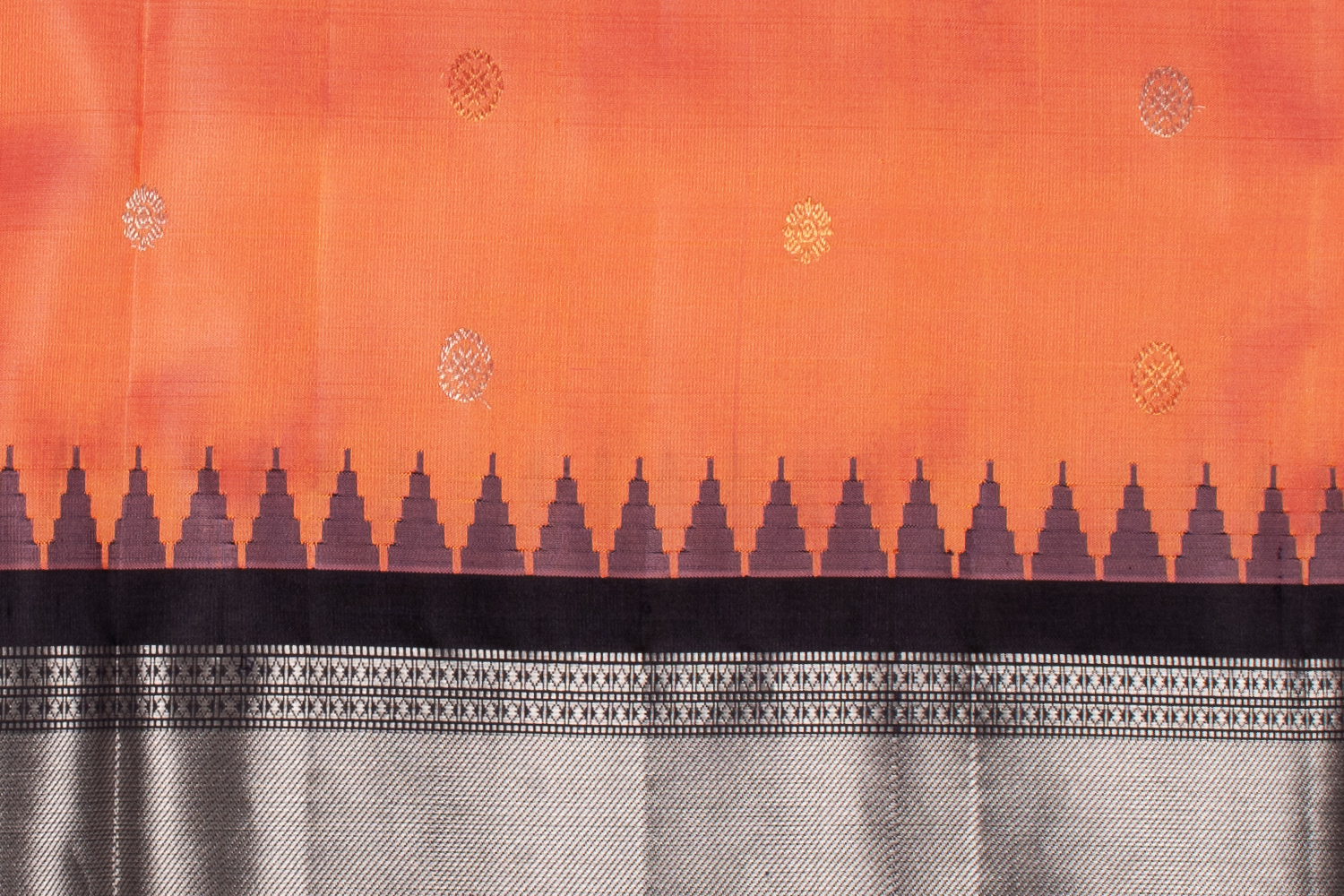 GADWAL SILK  L16409