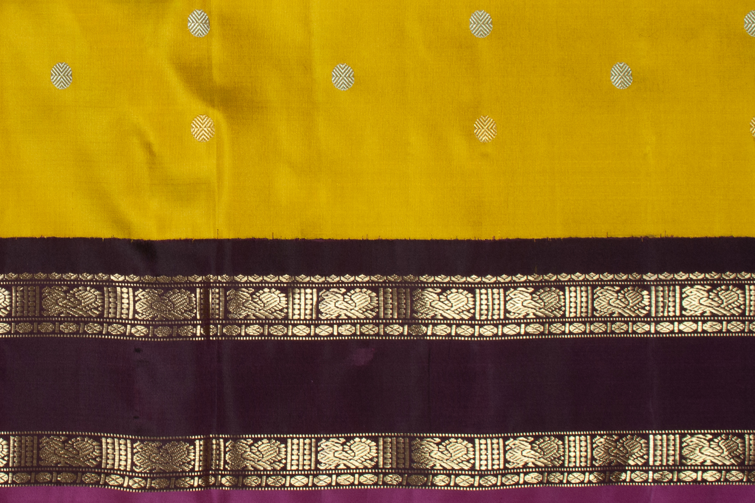 GADWAL SILK  L16401