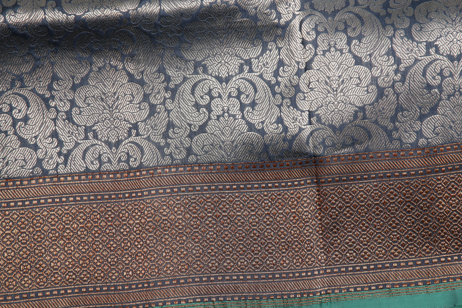 BENARAS SILK L16727