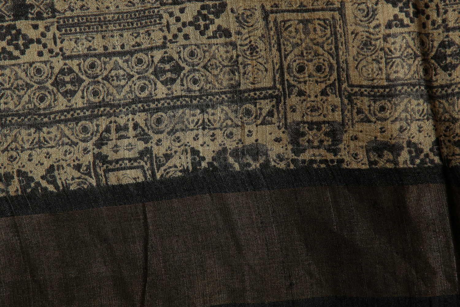 PRINTED TUSSAR SILK MAEX1131J