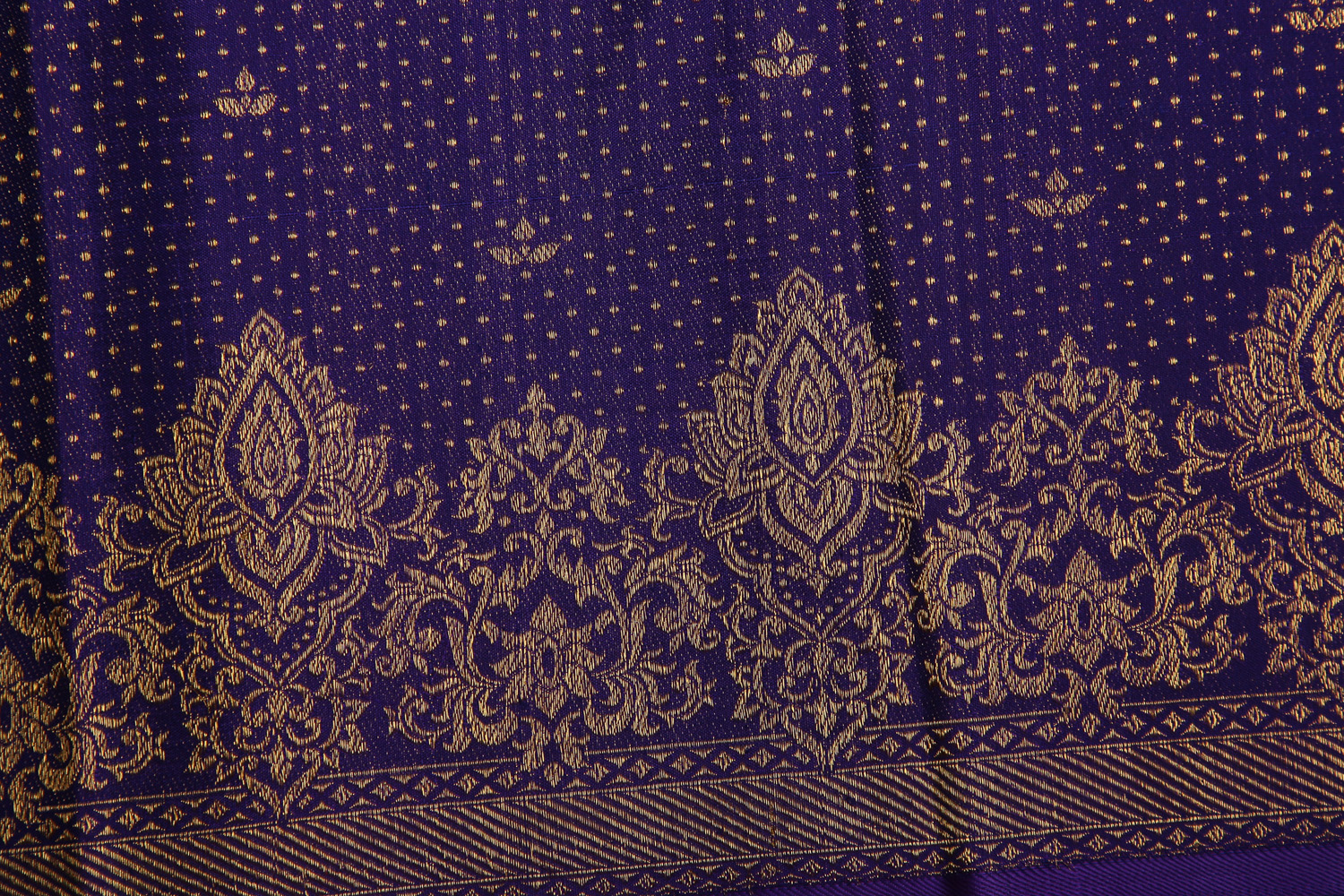 KANCHIVARAM SILK L15672