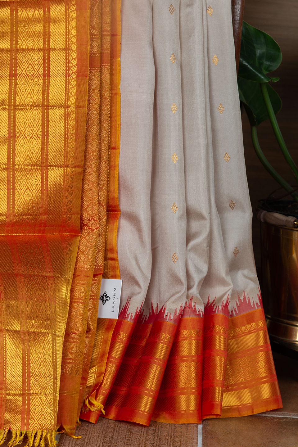 GADWAL L18272