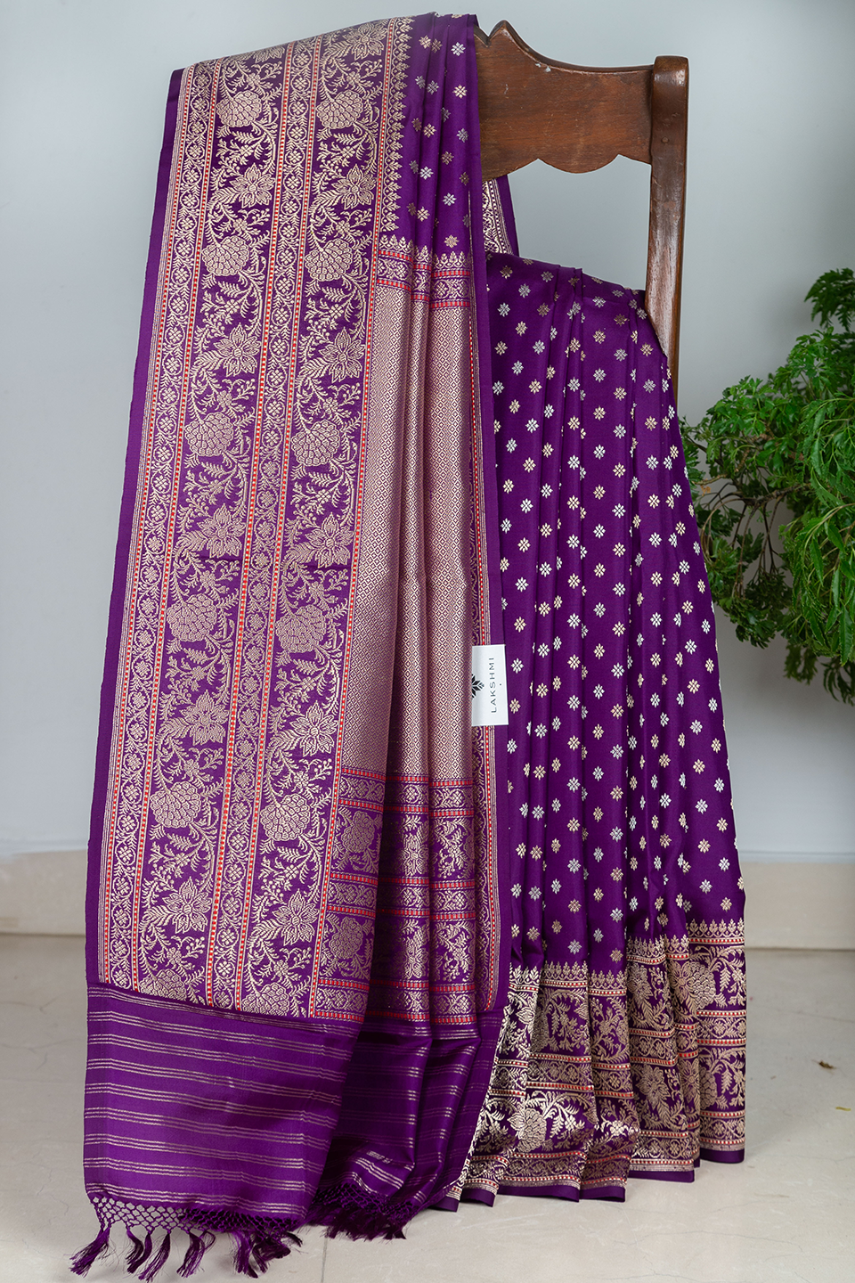 BENARAS L18391