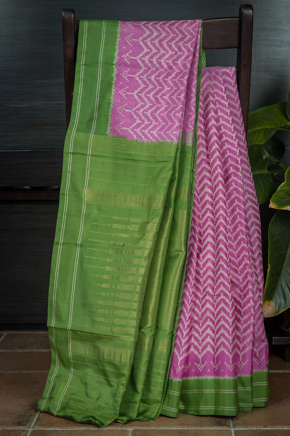 IKKAT  TWILL SILK L18664