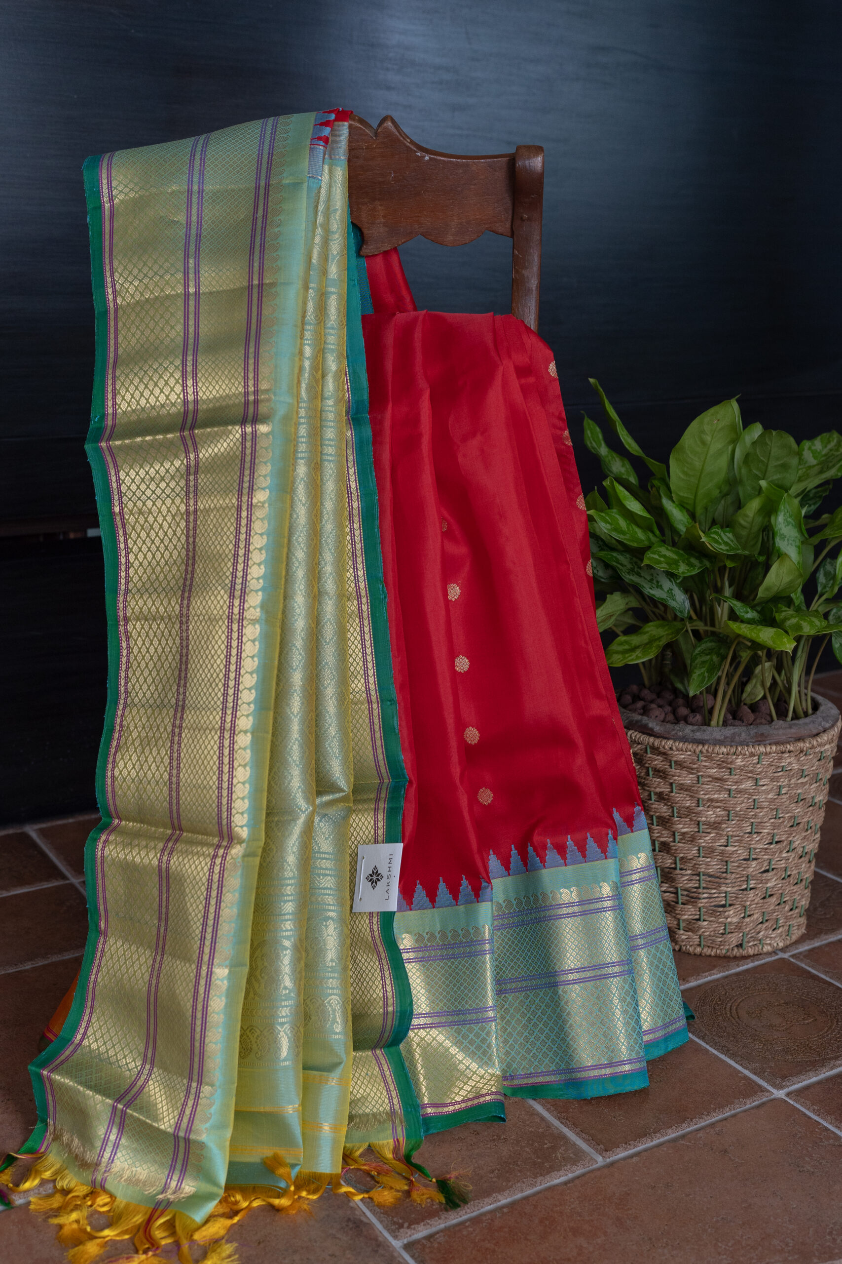 GADWAL SILK L20208