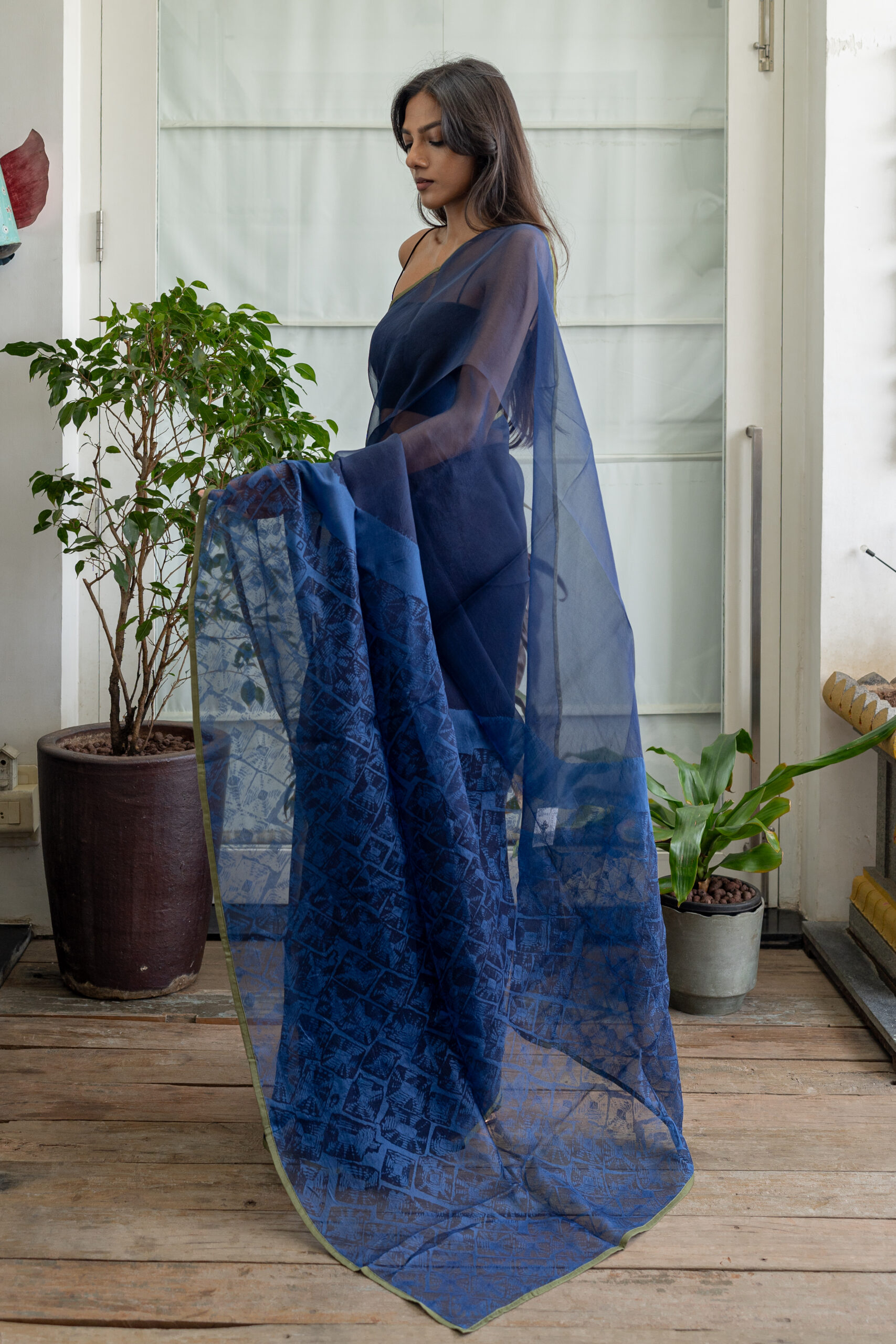 NATURAL DYED ORGANZA L20294