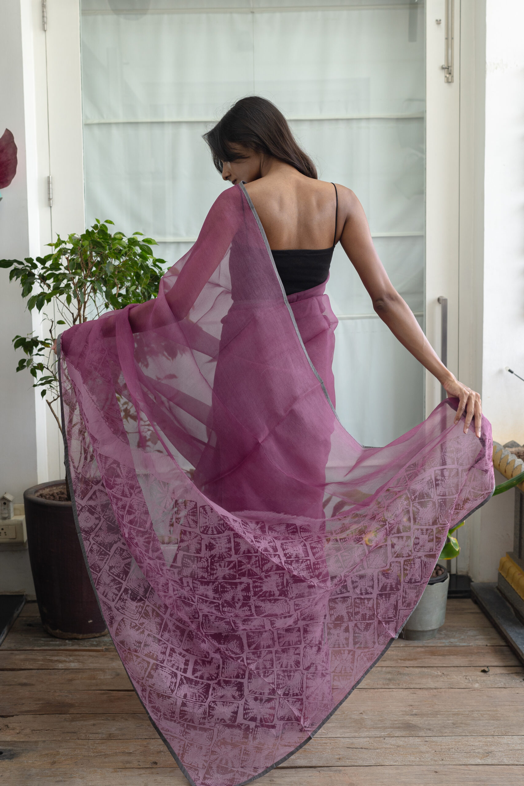 NATURAL DYED ORGANZA L20286