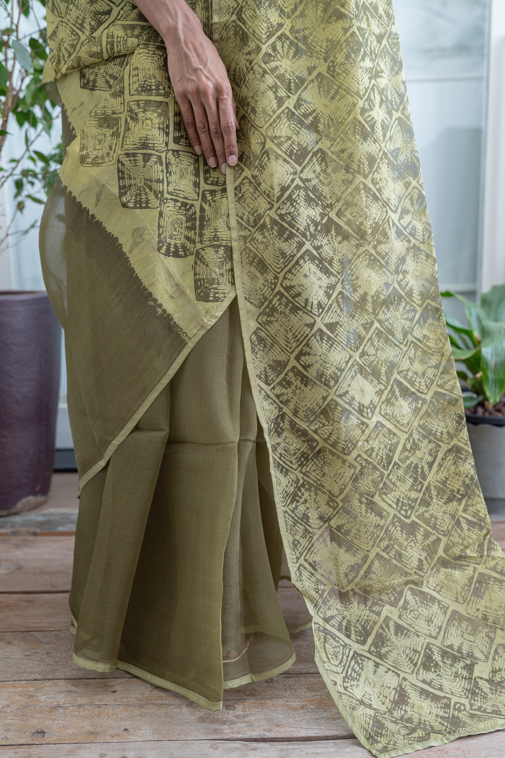 NATURAL DYED ORGANZA L20285