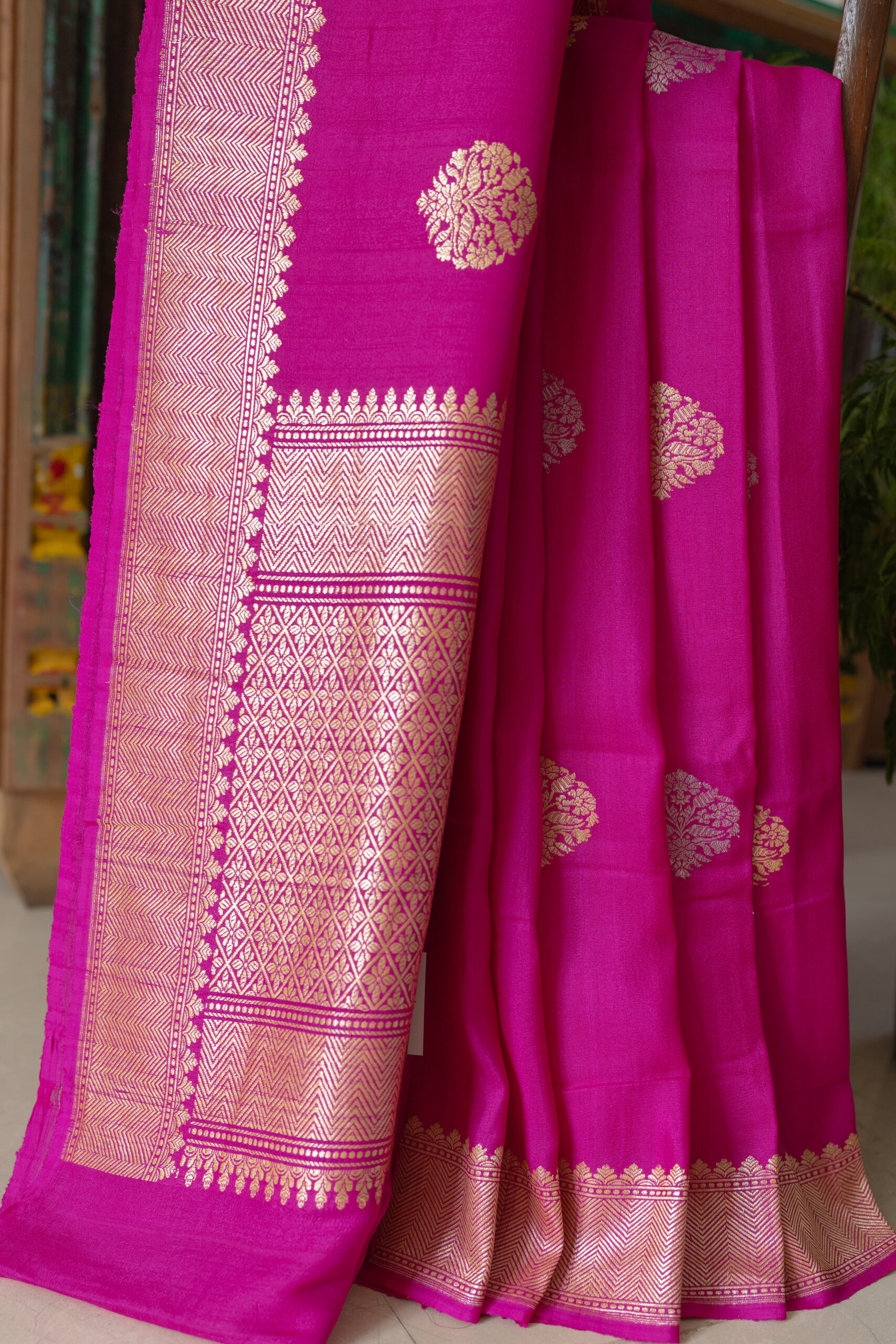 BENARES TUSSAR GEORGETTE L20535