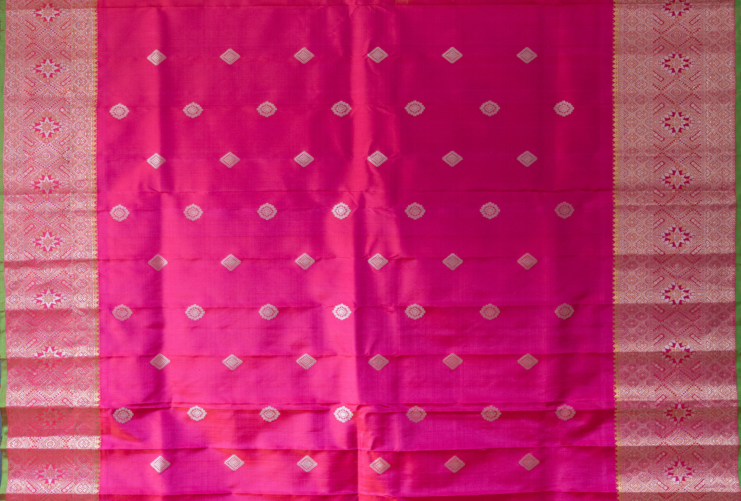 GADWAL SILK L21686