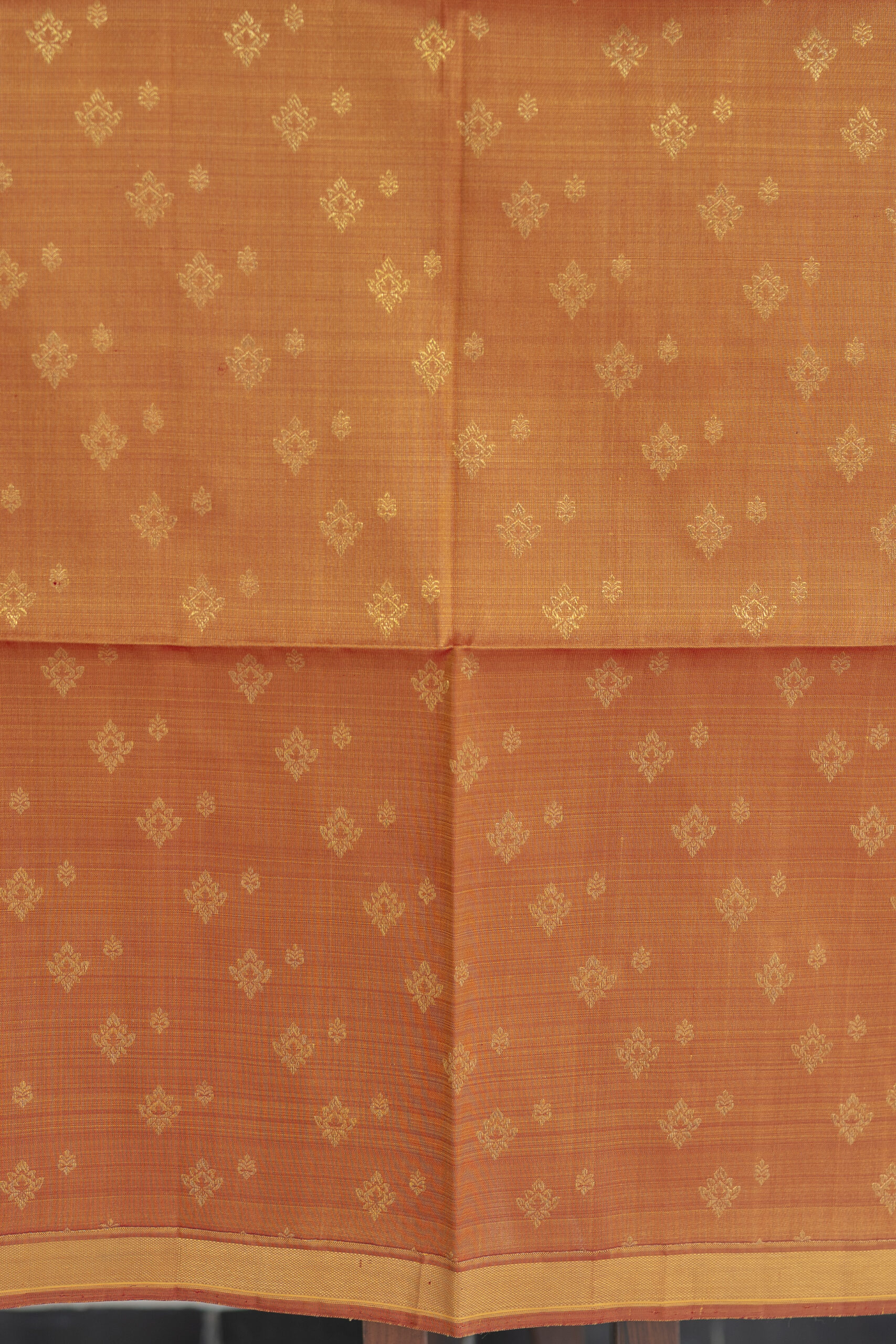 KANCHIVARAM SILK L21020