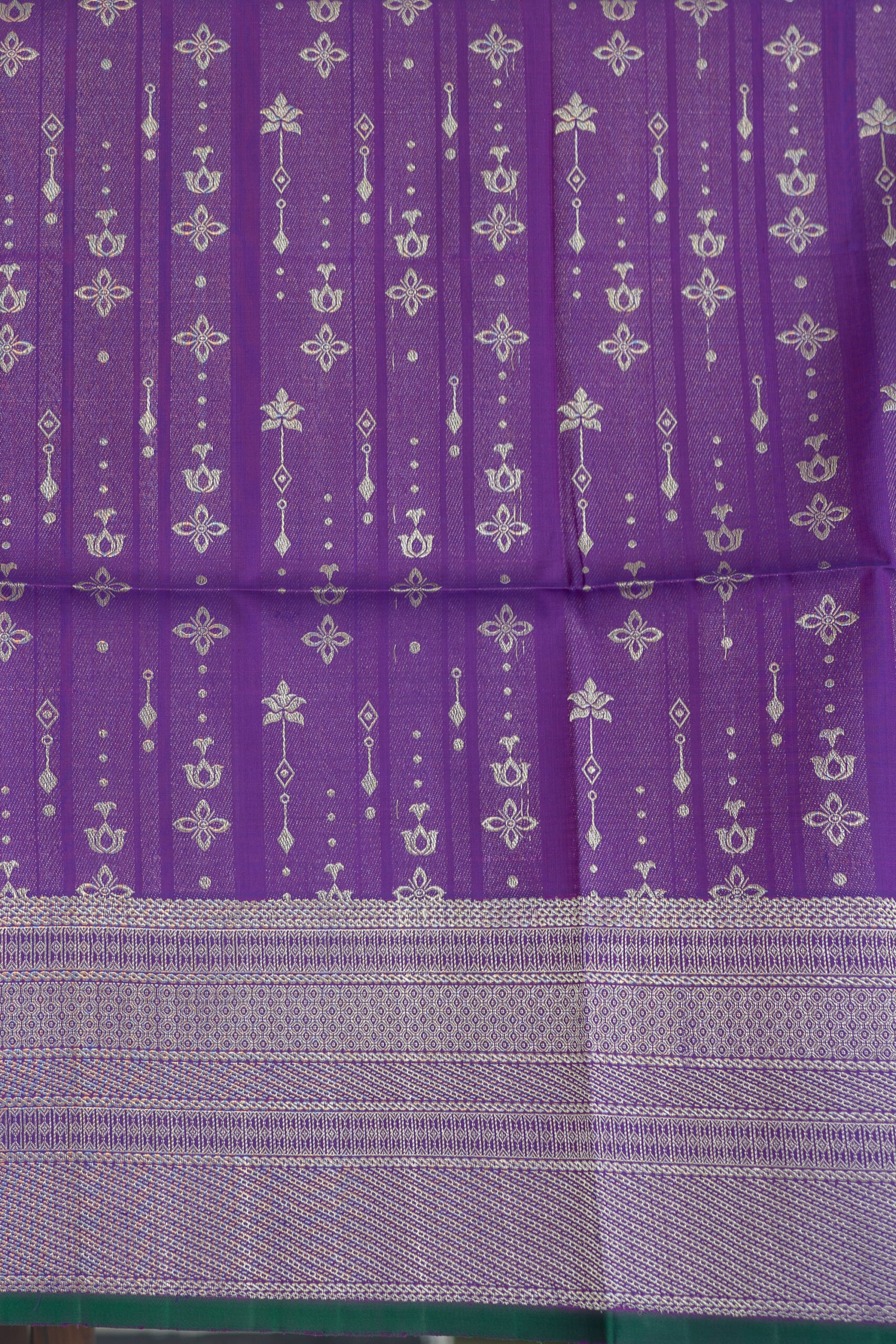 KANCHIVARAM SILK L18421