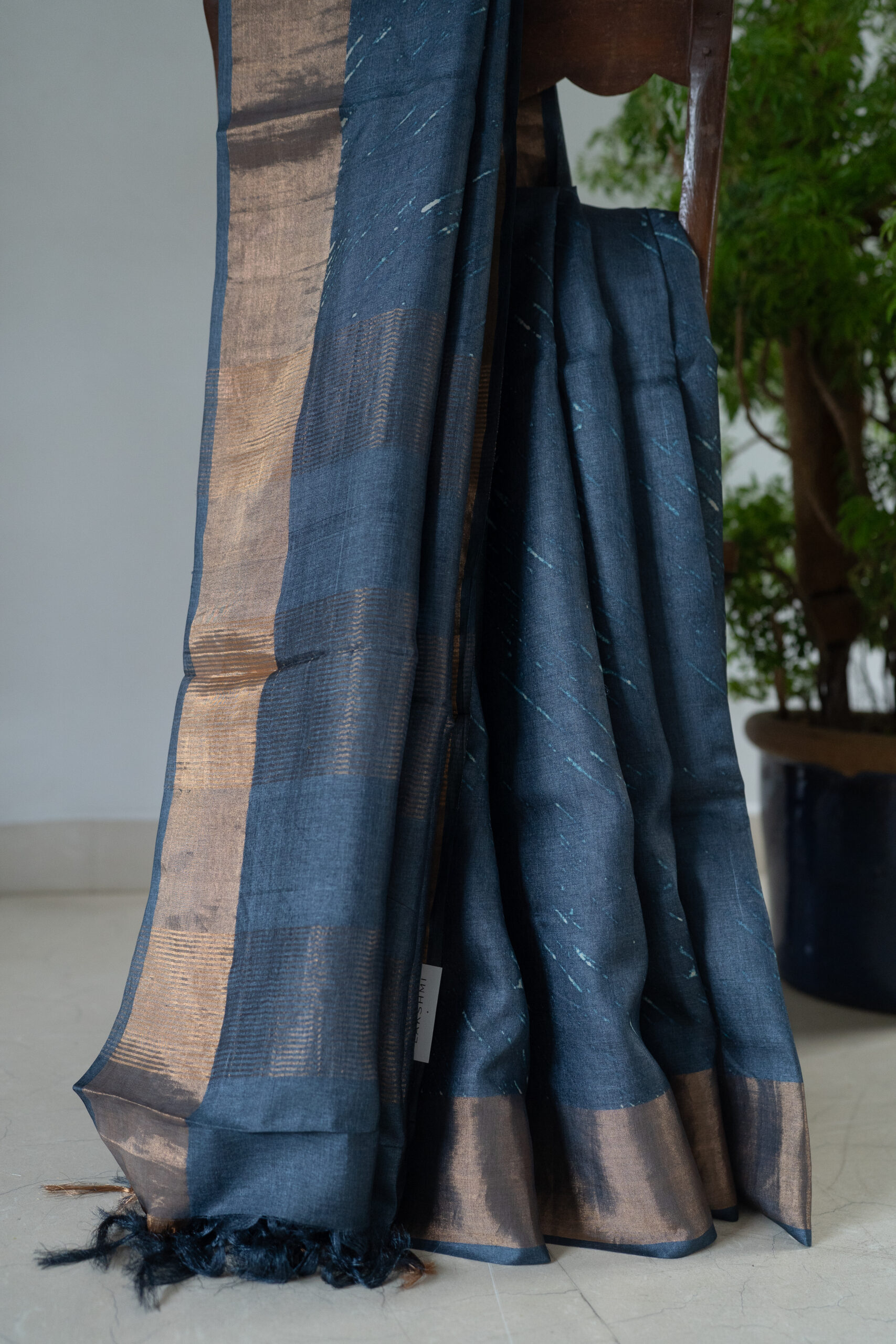 TUSSAR SILK MAEX9524A