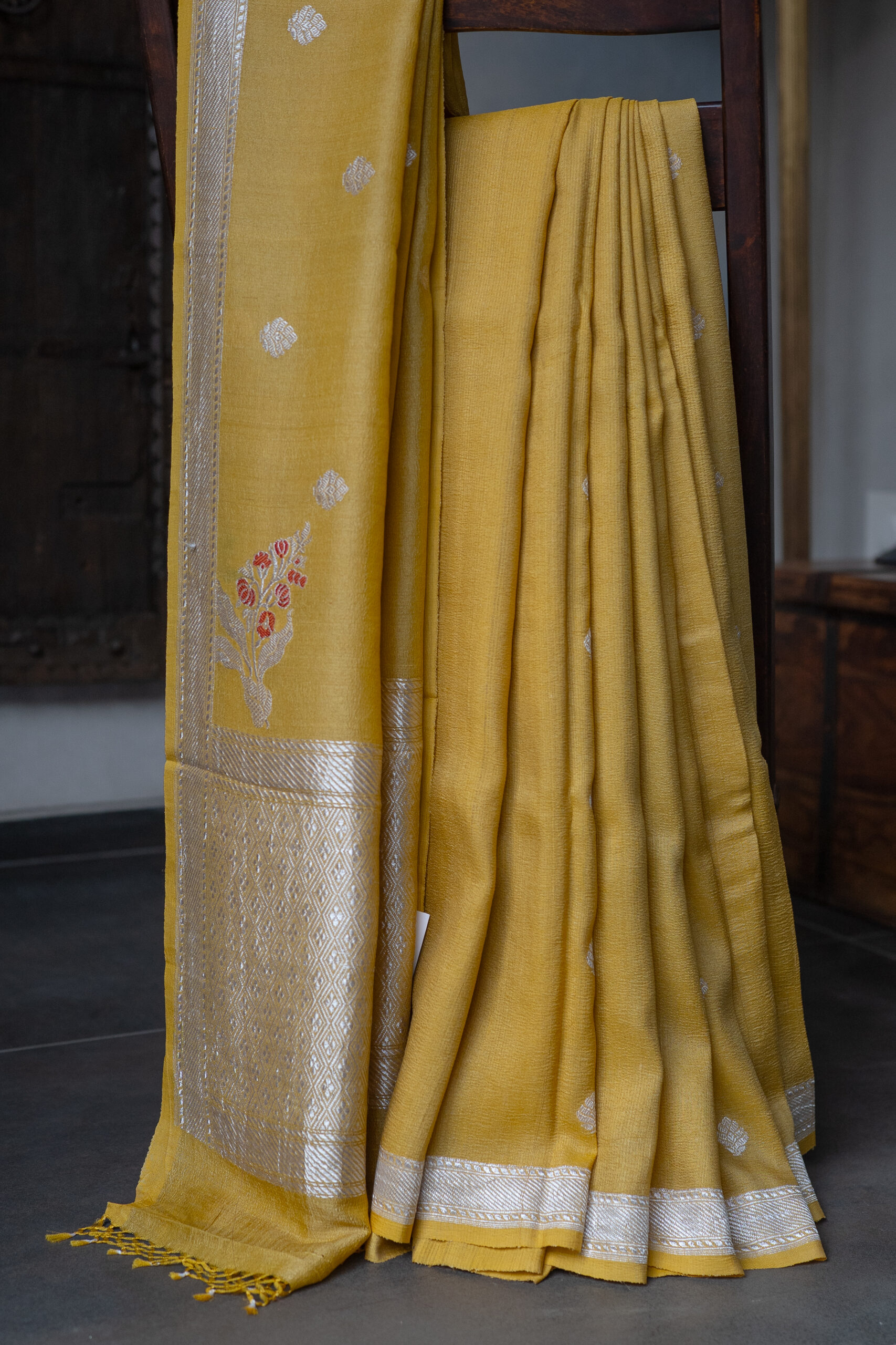 TUSSAR GEORGETTE L22354