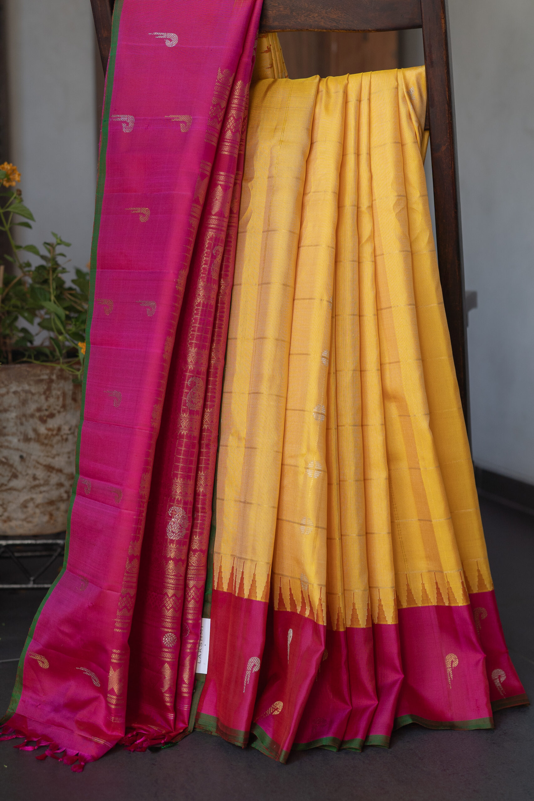 GADWAL SILK L22801