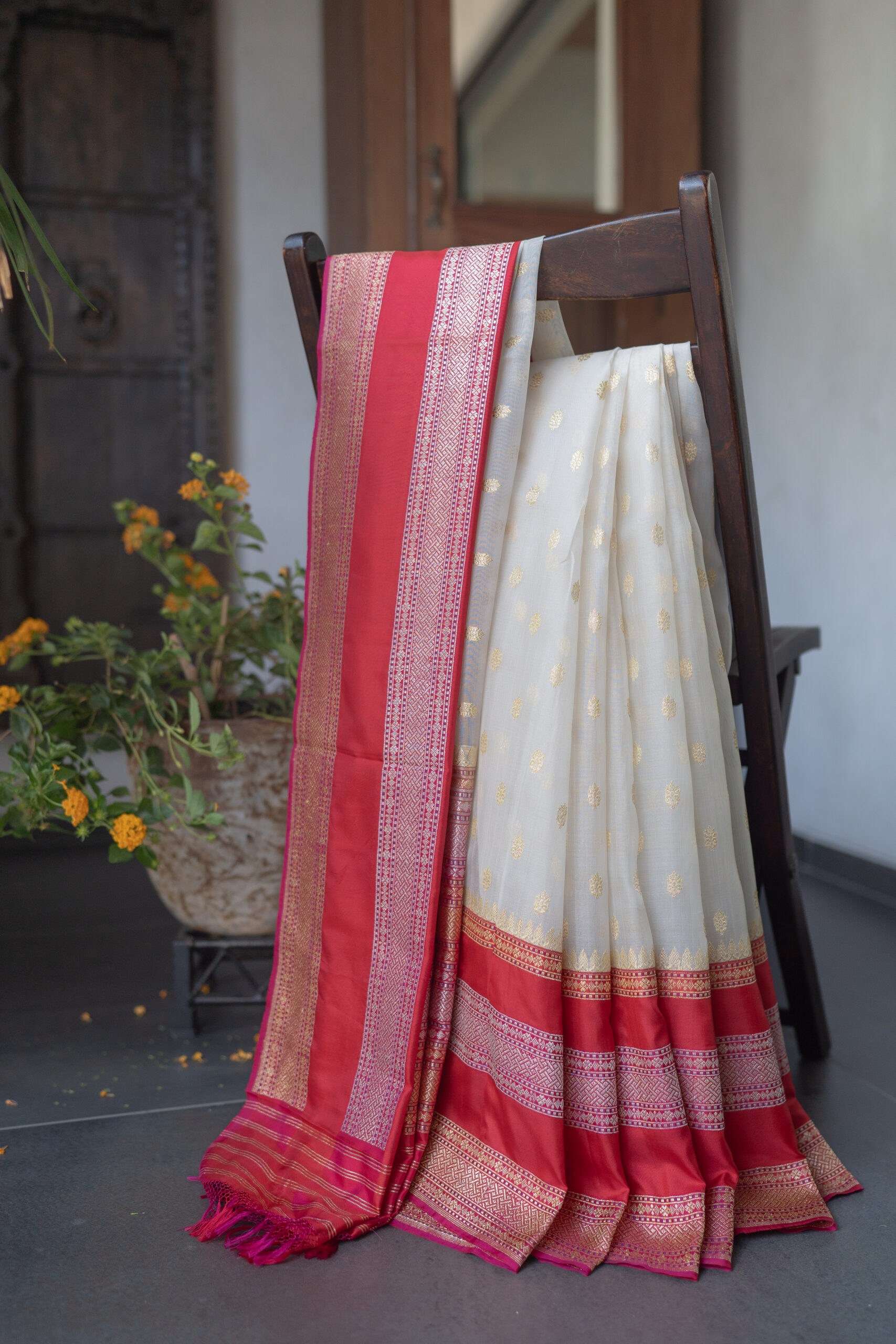 BENARES KORA L22777