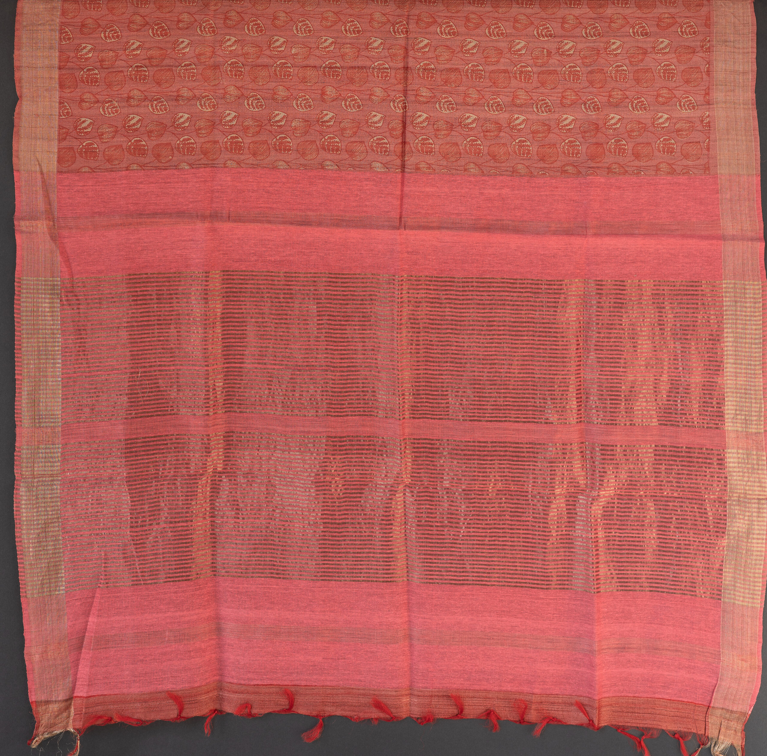 DESI TUSSAR MAEX196AJ14