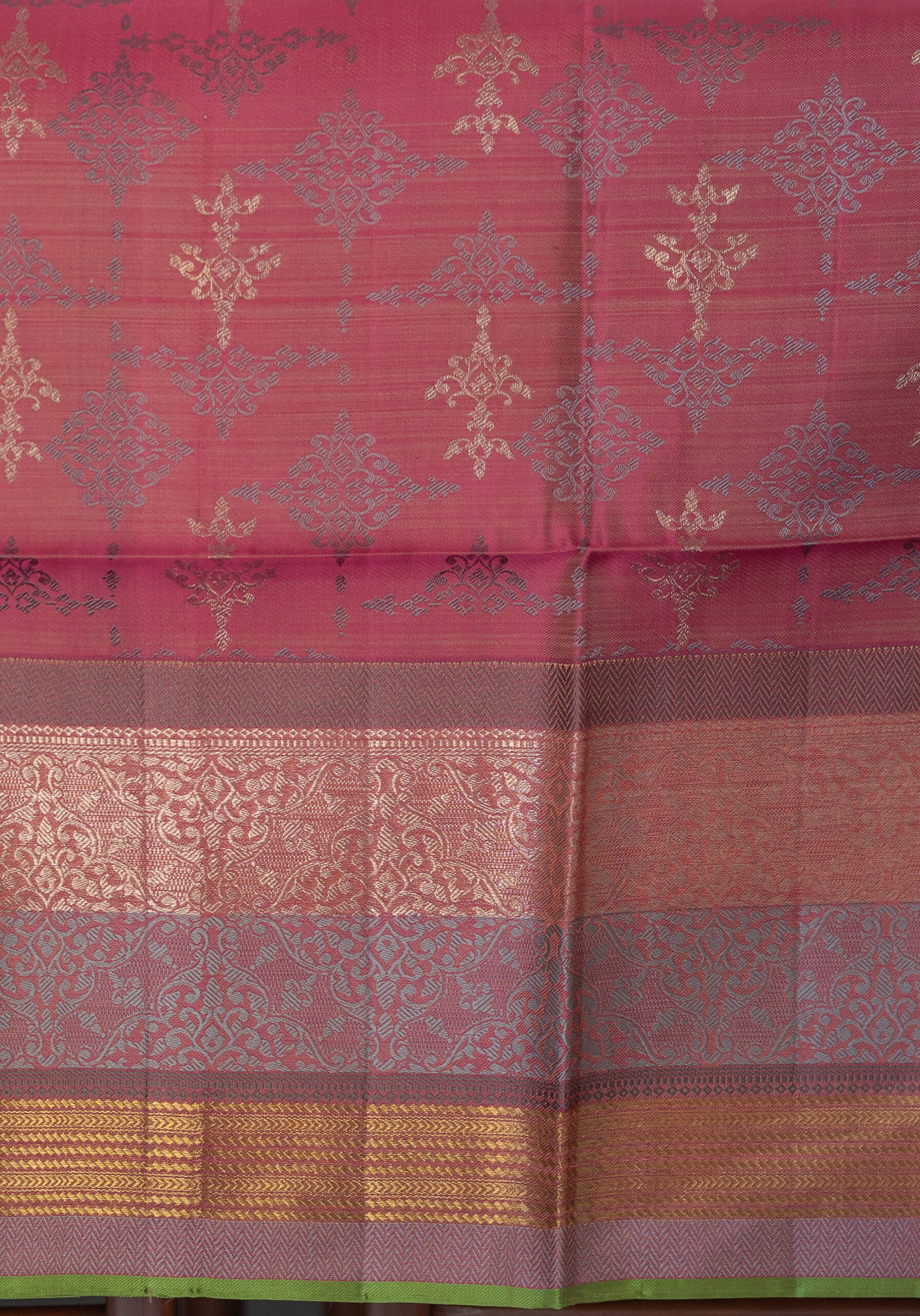 KANCHIVARAM SILK L21909