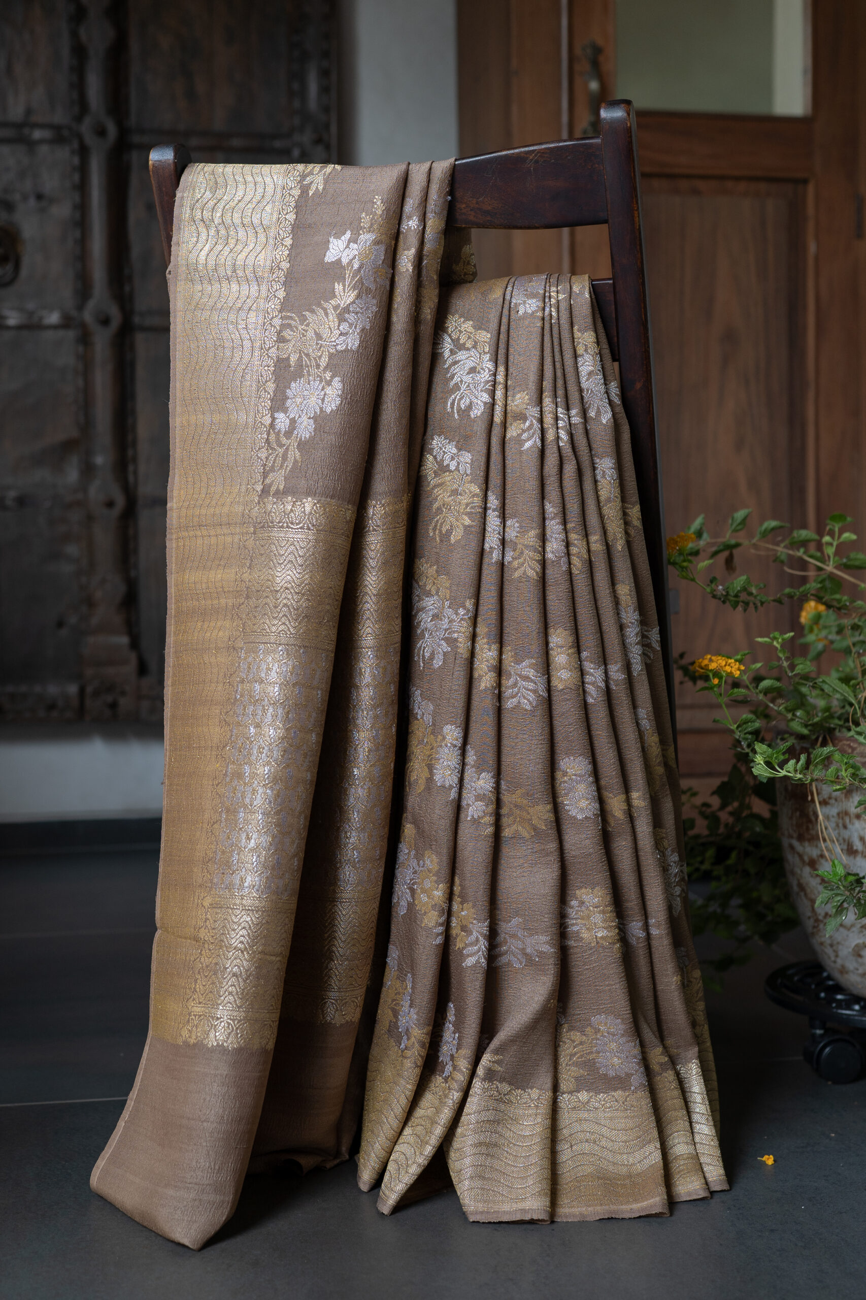 BENARES TUSSAR GEORGETTE L23229