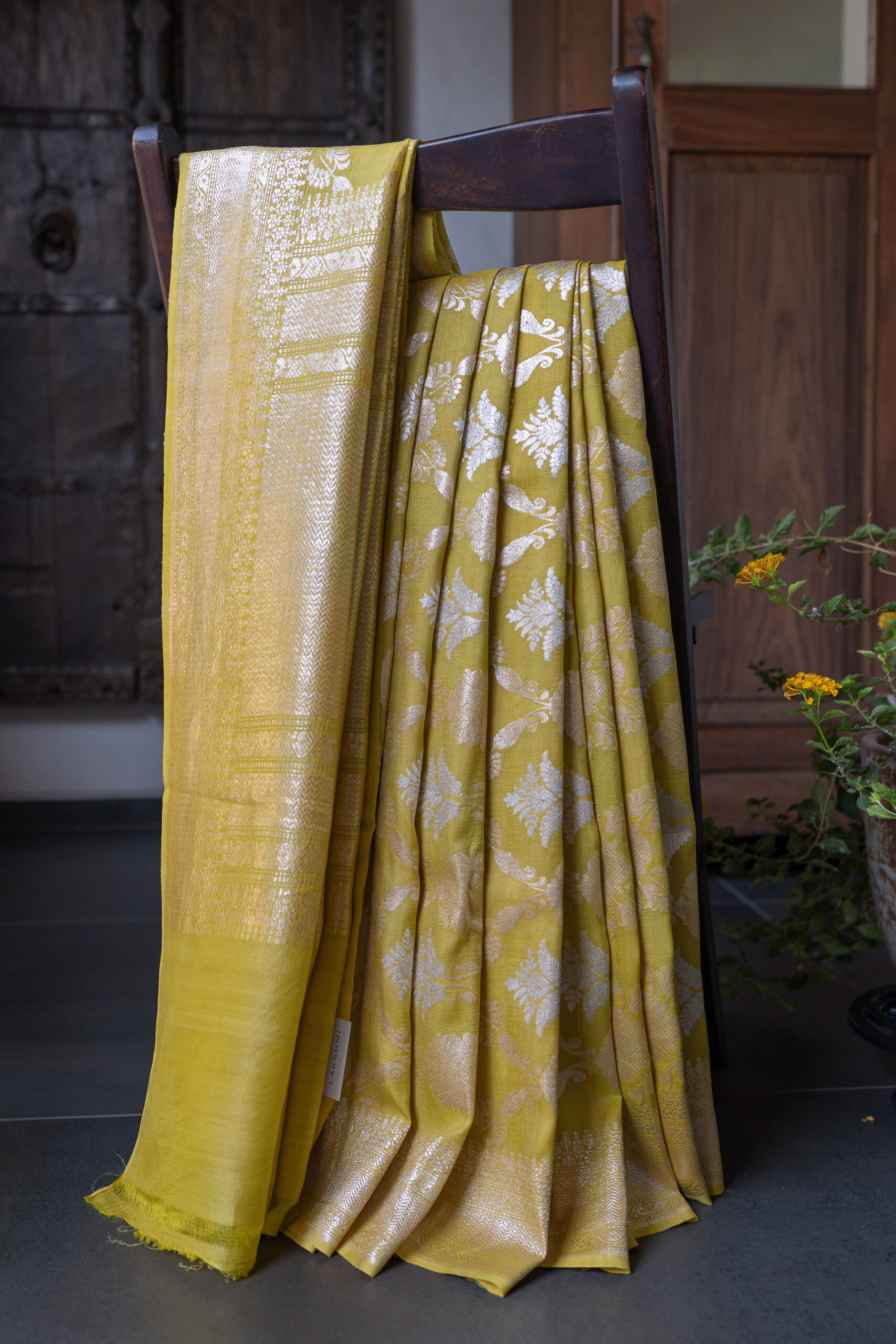BENARES TUSSAR GEORGETTE L23226