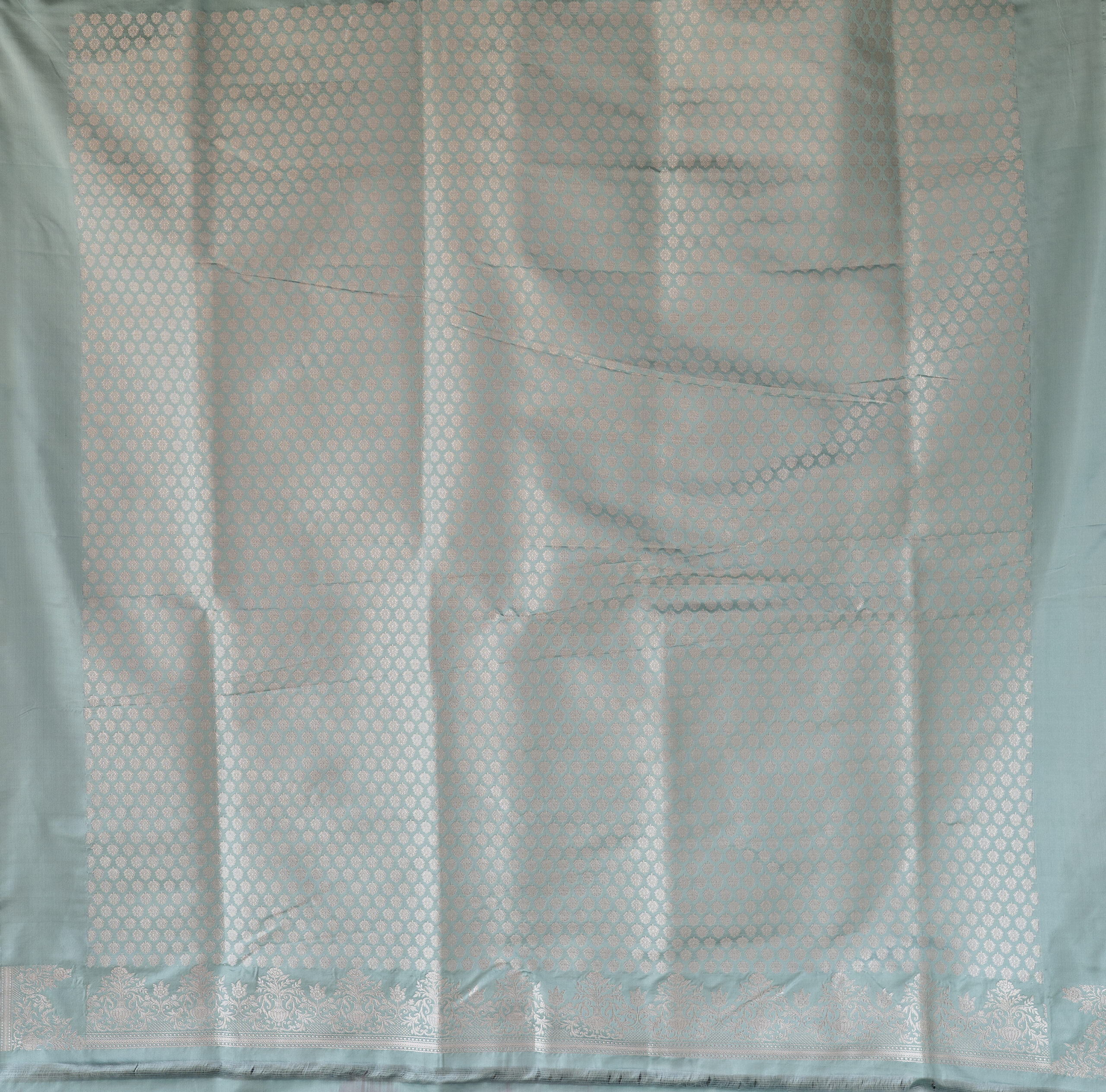 BENARES SATIN SILK L23361