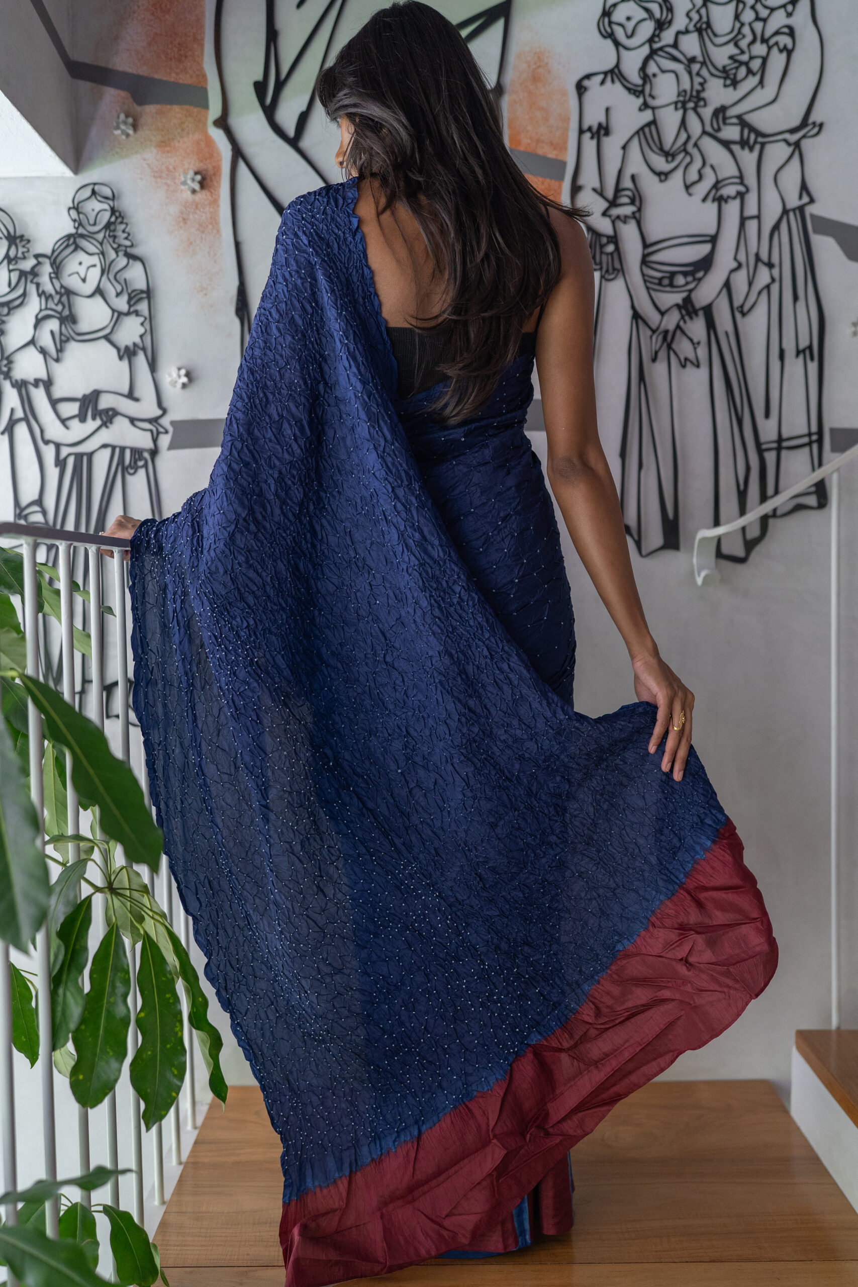 STUDIO MEDIUM SILK L23410