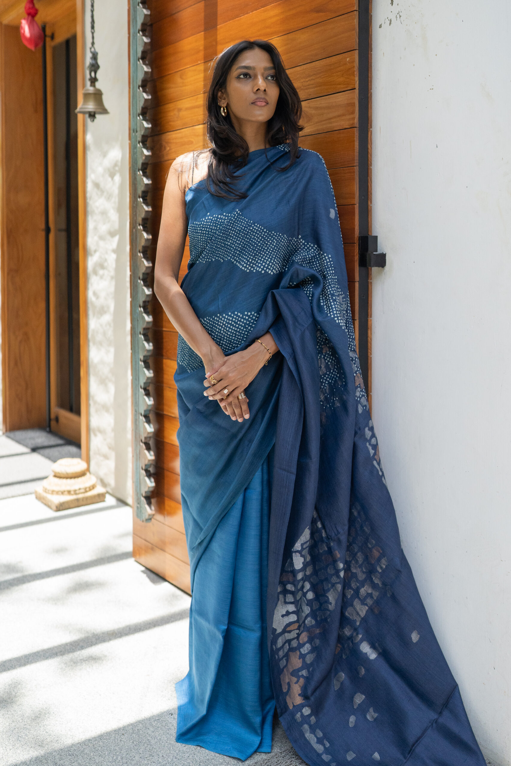 STUDIO MEDIUM SILK L23347