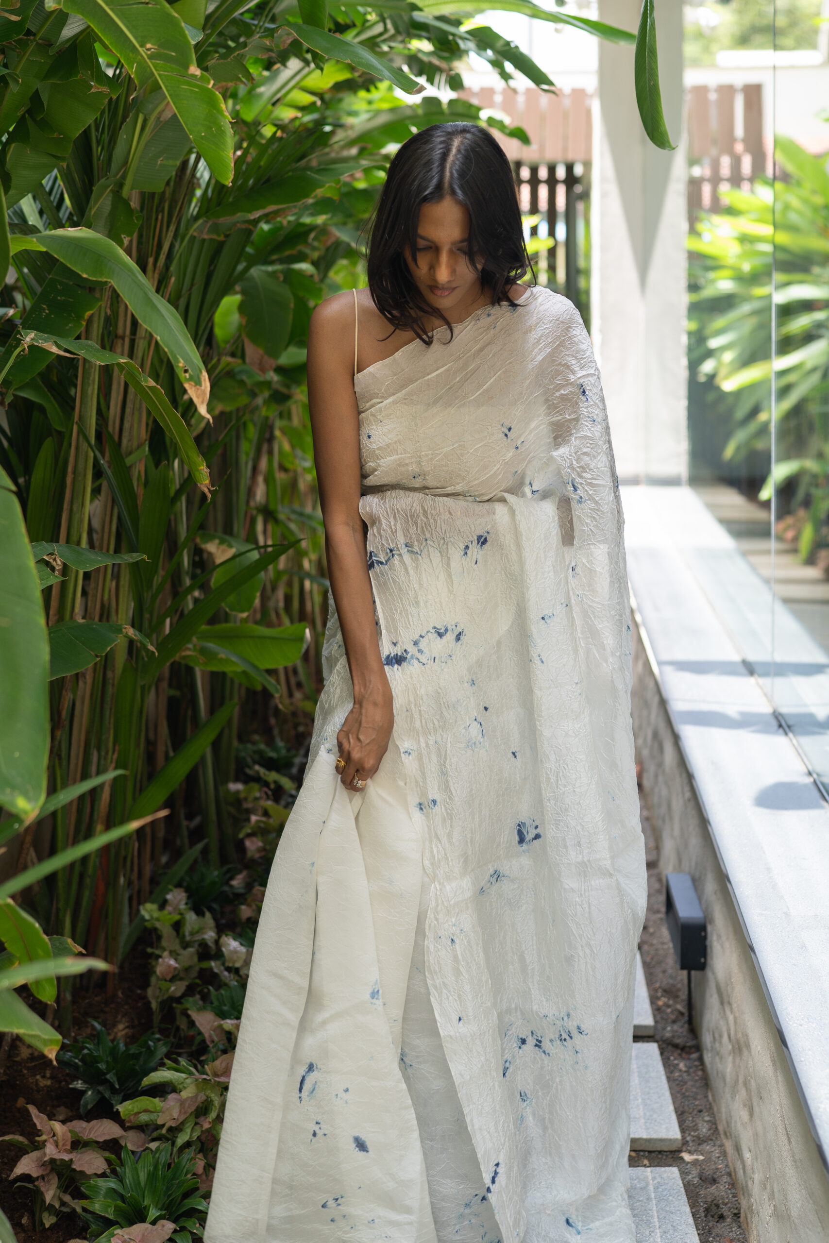 STUDIO MEDIUM SILK L23348