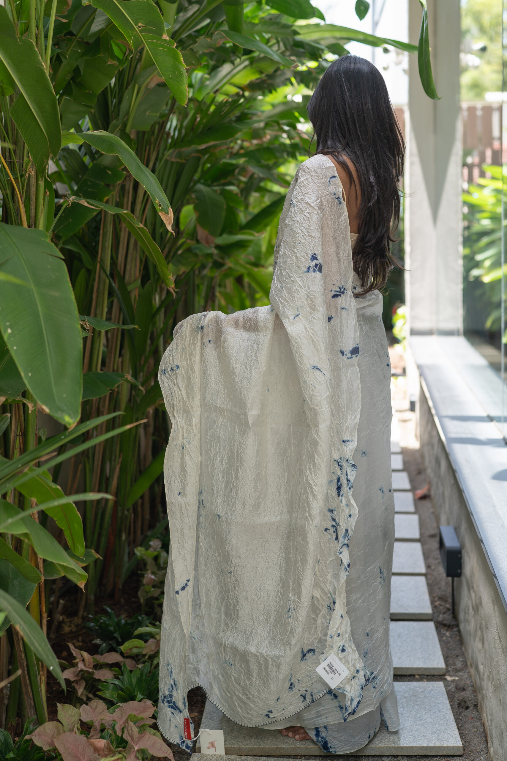 STUDIO MEDIUM SILK L23348