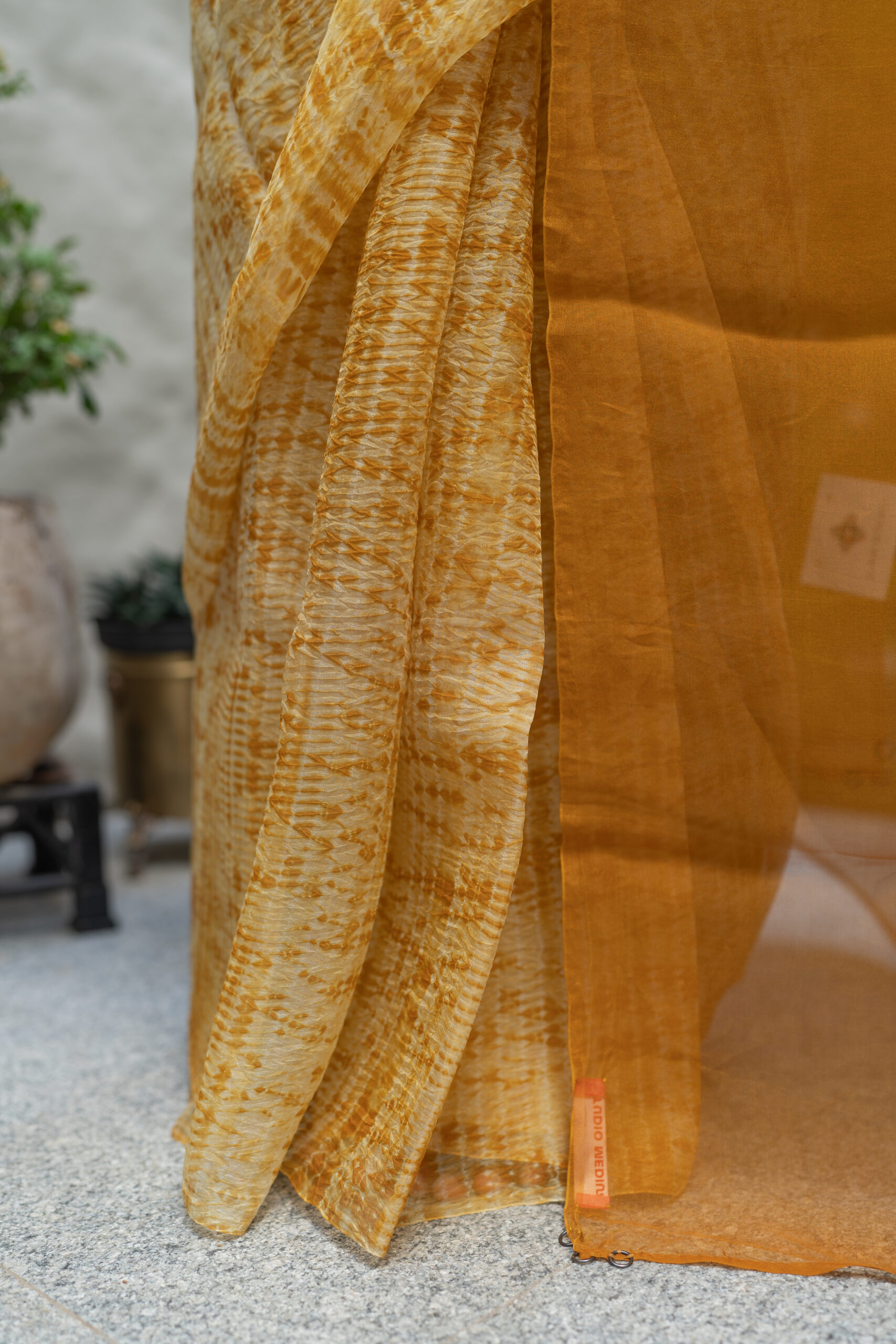 STUDIO MEDIUM ORGANZA L22398