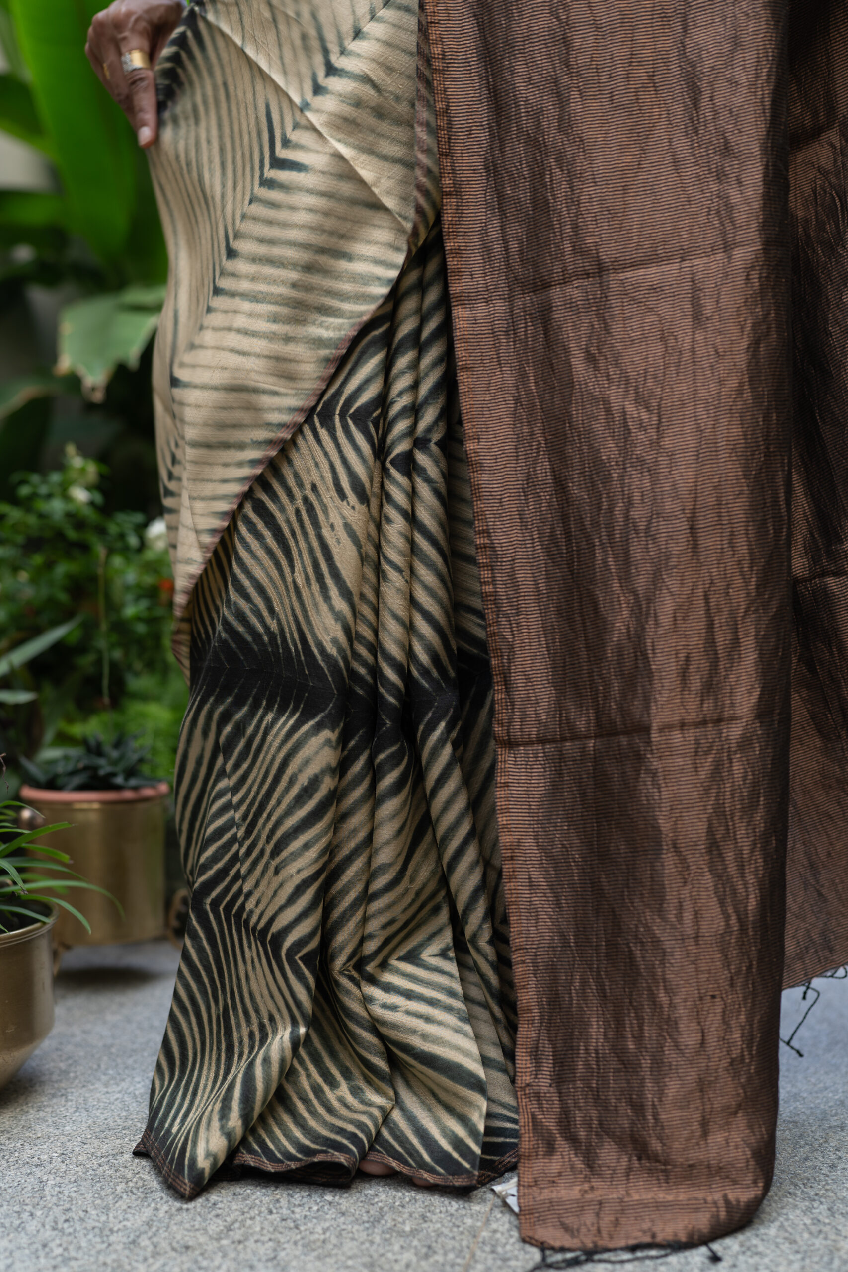 STUDIO MEDIUM SILK L23343